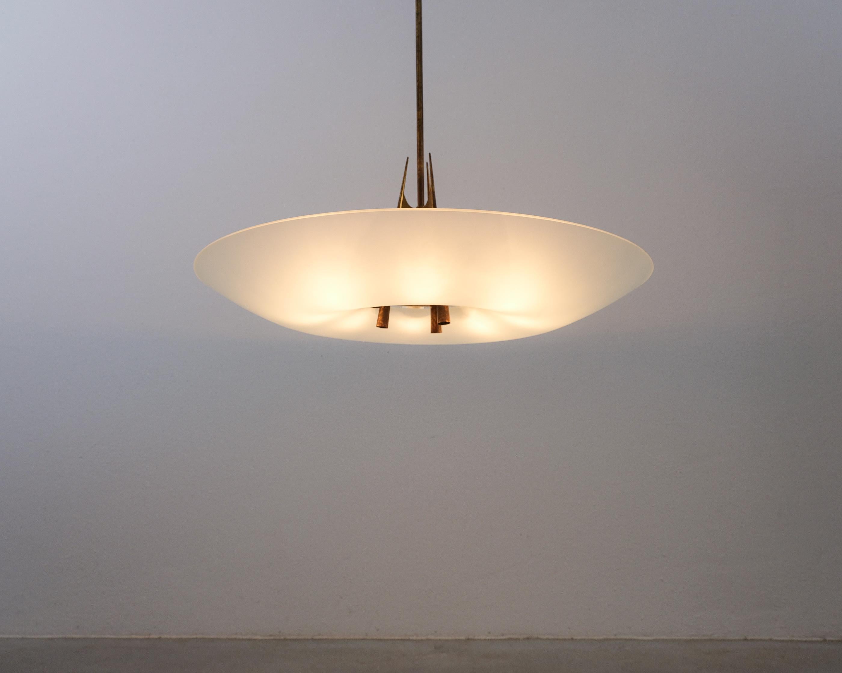 Max Ingrand Fontana Arte Chandelier Light Mod. 1758  Glass Brass, 1960 For Sale 3