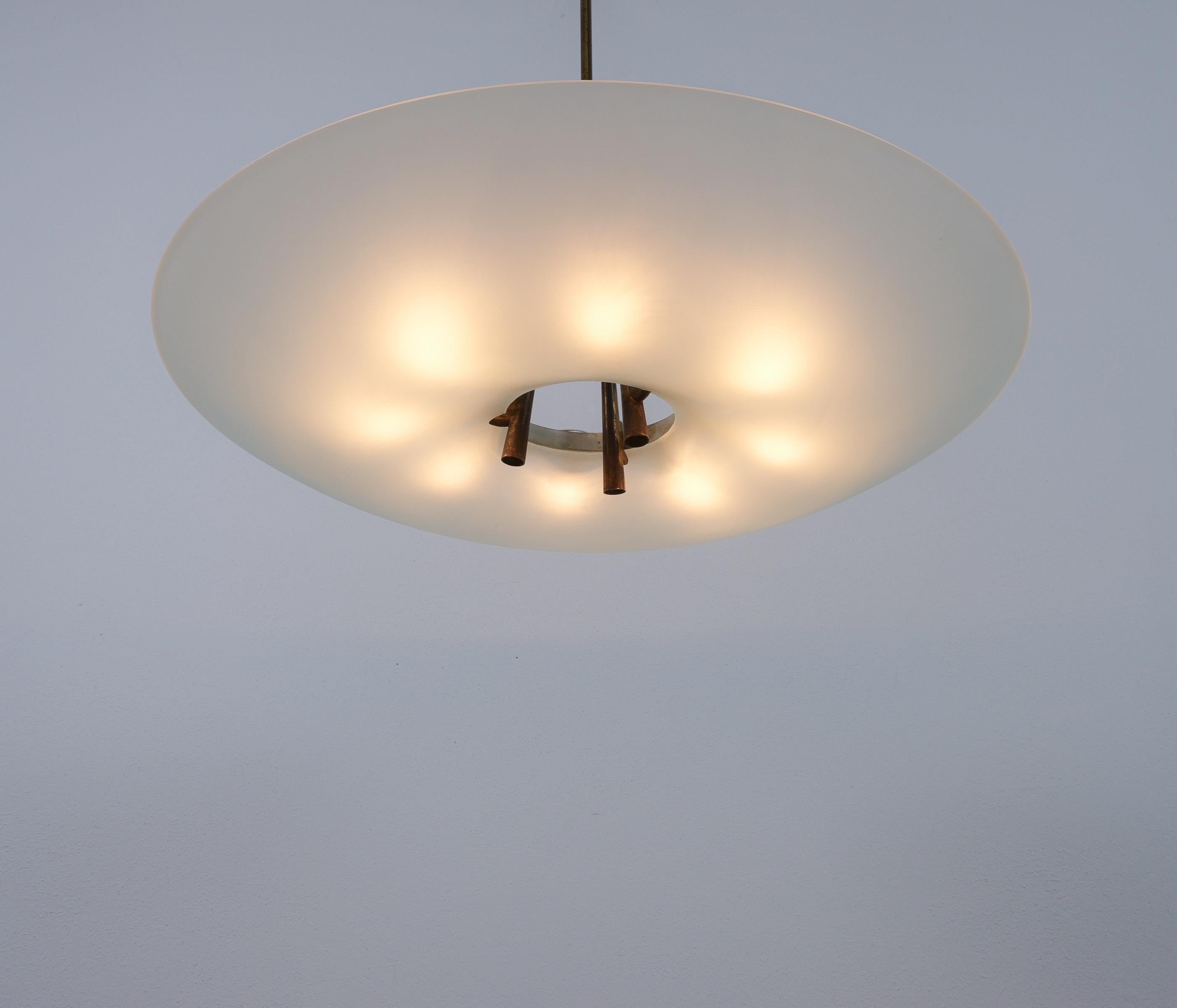 Max Ingrand Fontana Arte Chandelier Light Mod. 1758  Glass Brass, 1960 For Sale 4