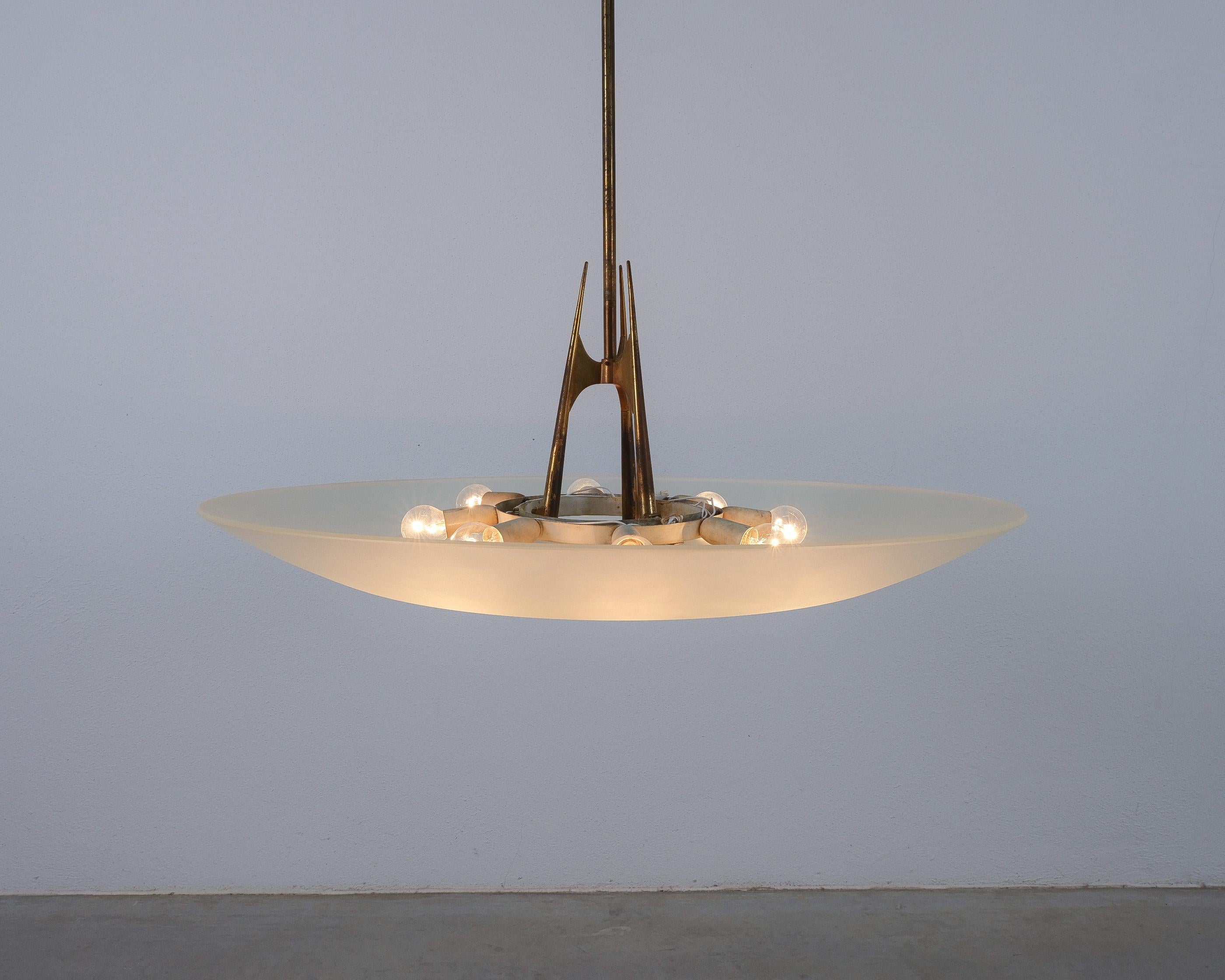 Max Ingrand Fontana Arte Chandelier Light Mod. 1758  Glass Brass, 1960 For Sale 2