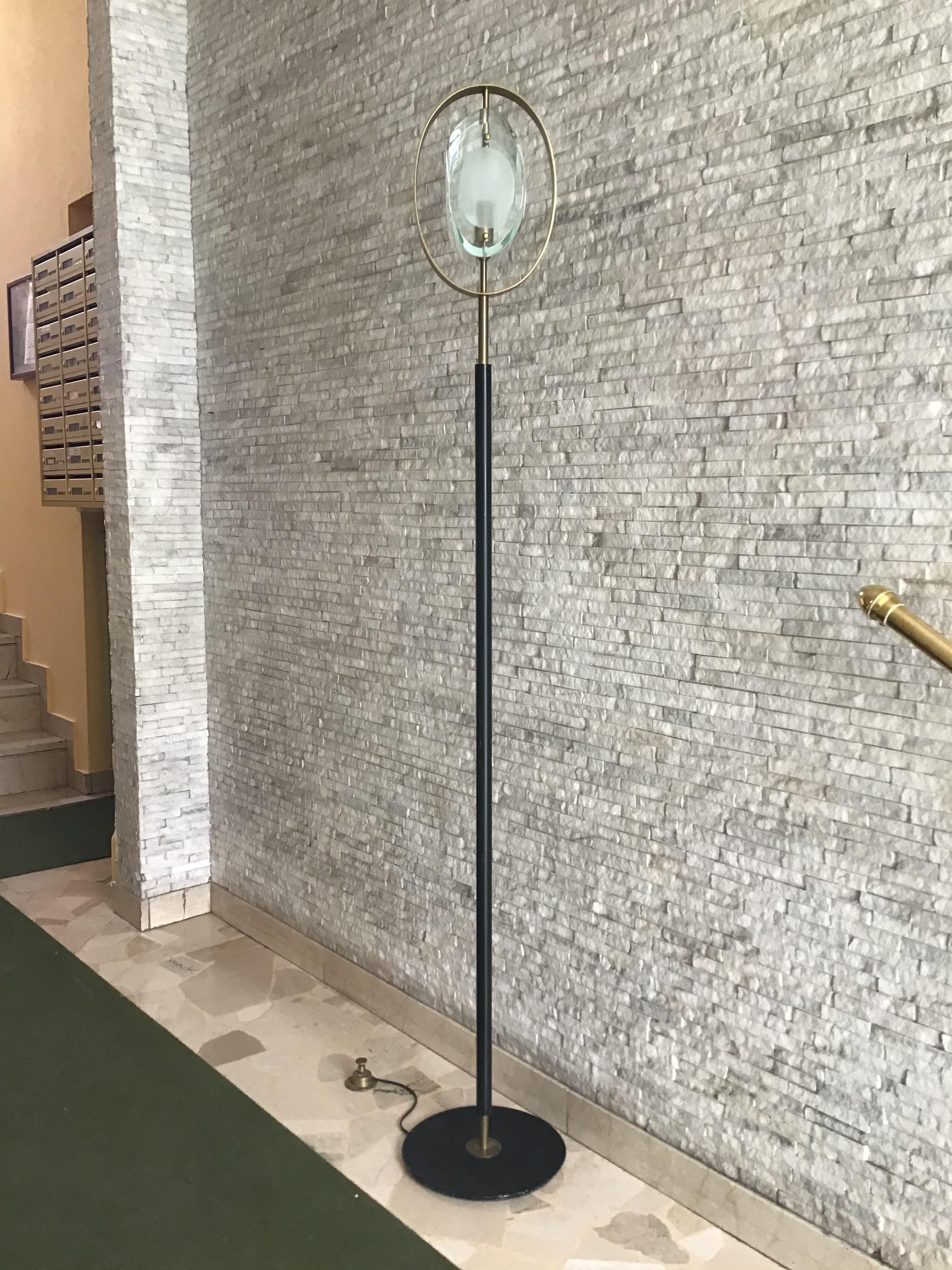 Max Ingrand Fontana Arte Floor Lamp Brass Cristal, 1960, Italy 3