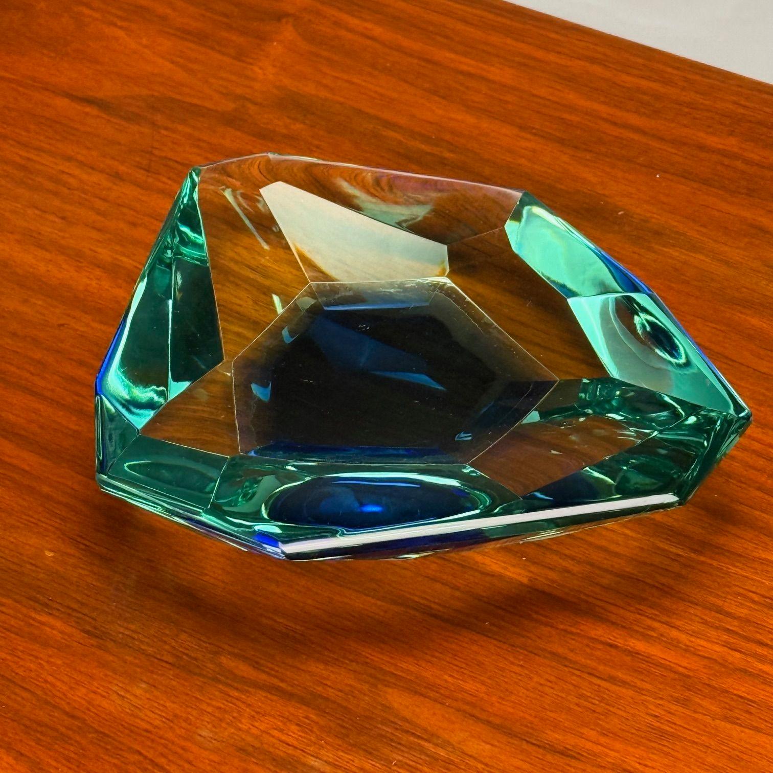 Max Ingrand, Fontana Arte, Moderno de mediados de siglo, Cenicero, Cristal tallado, Años 60 Italiano en venta