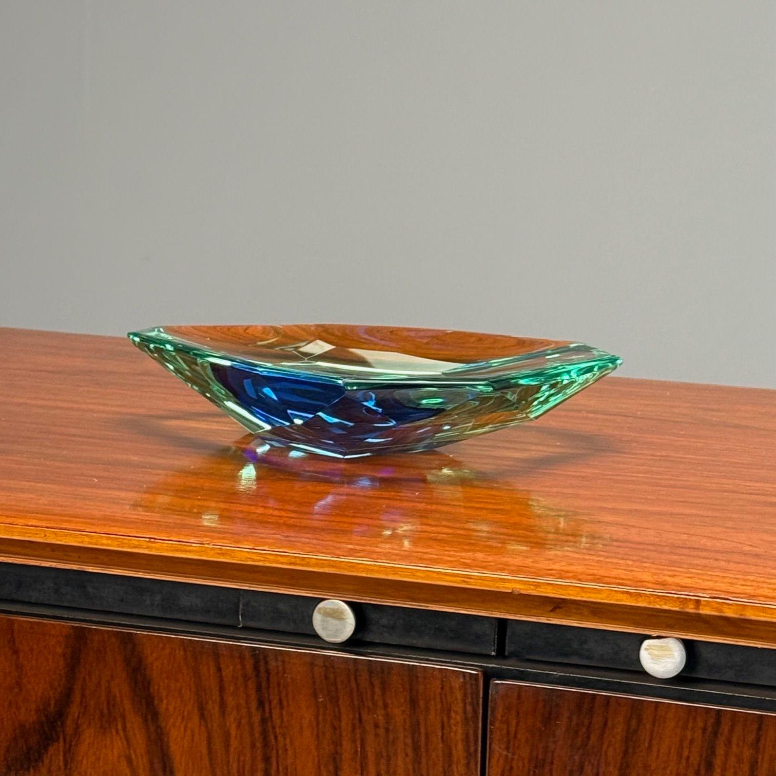 Max Ingrand, Fontana Arte, Moderno de mediados de siglo, Cenicero, Cristal tallado, Años 60 en venta 1