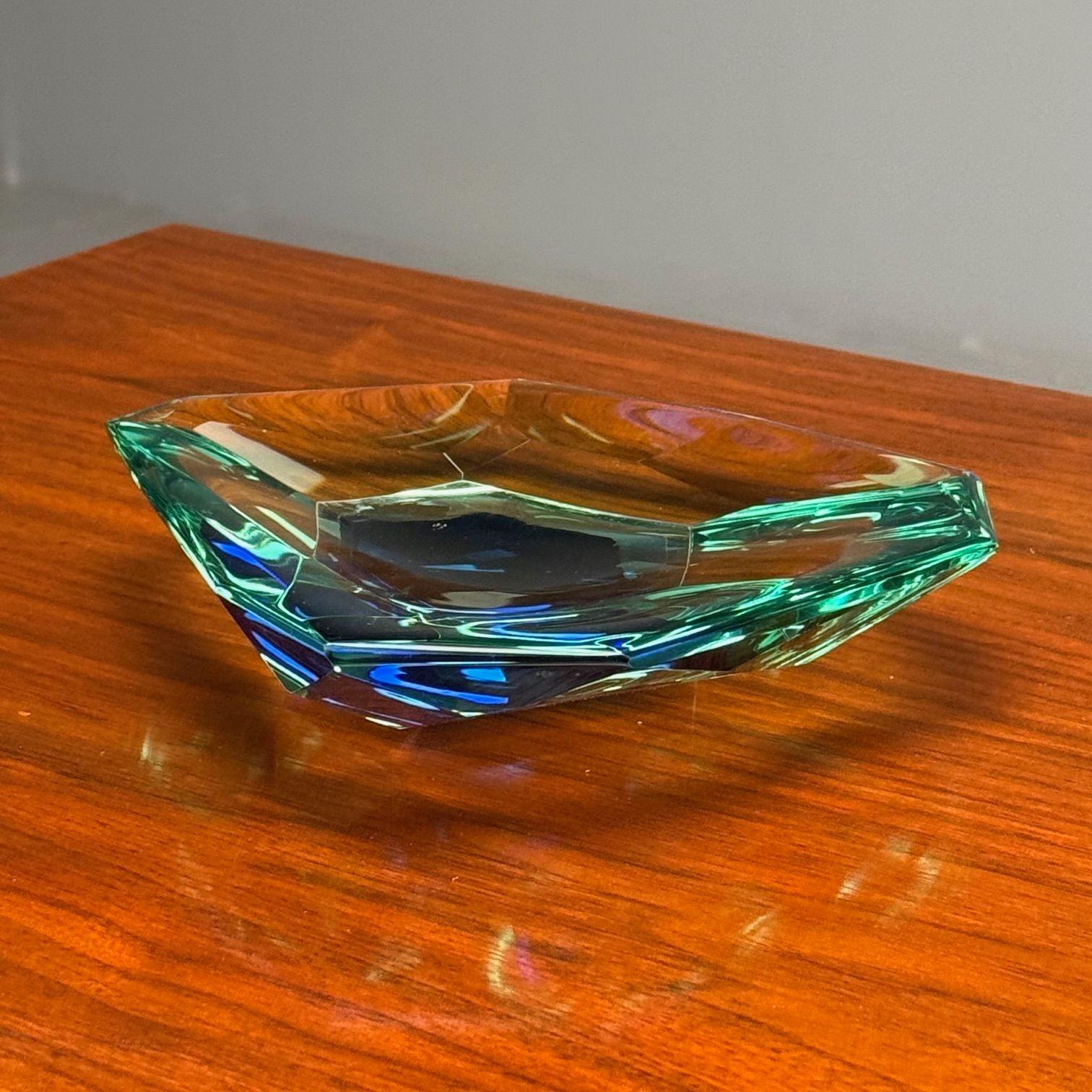 Max Ingrand, Fontana Arte, Moderno de mediados de siglo, Cenicero, Cristal tallado, Años 60 en venta 2
