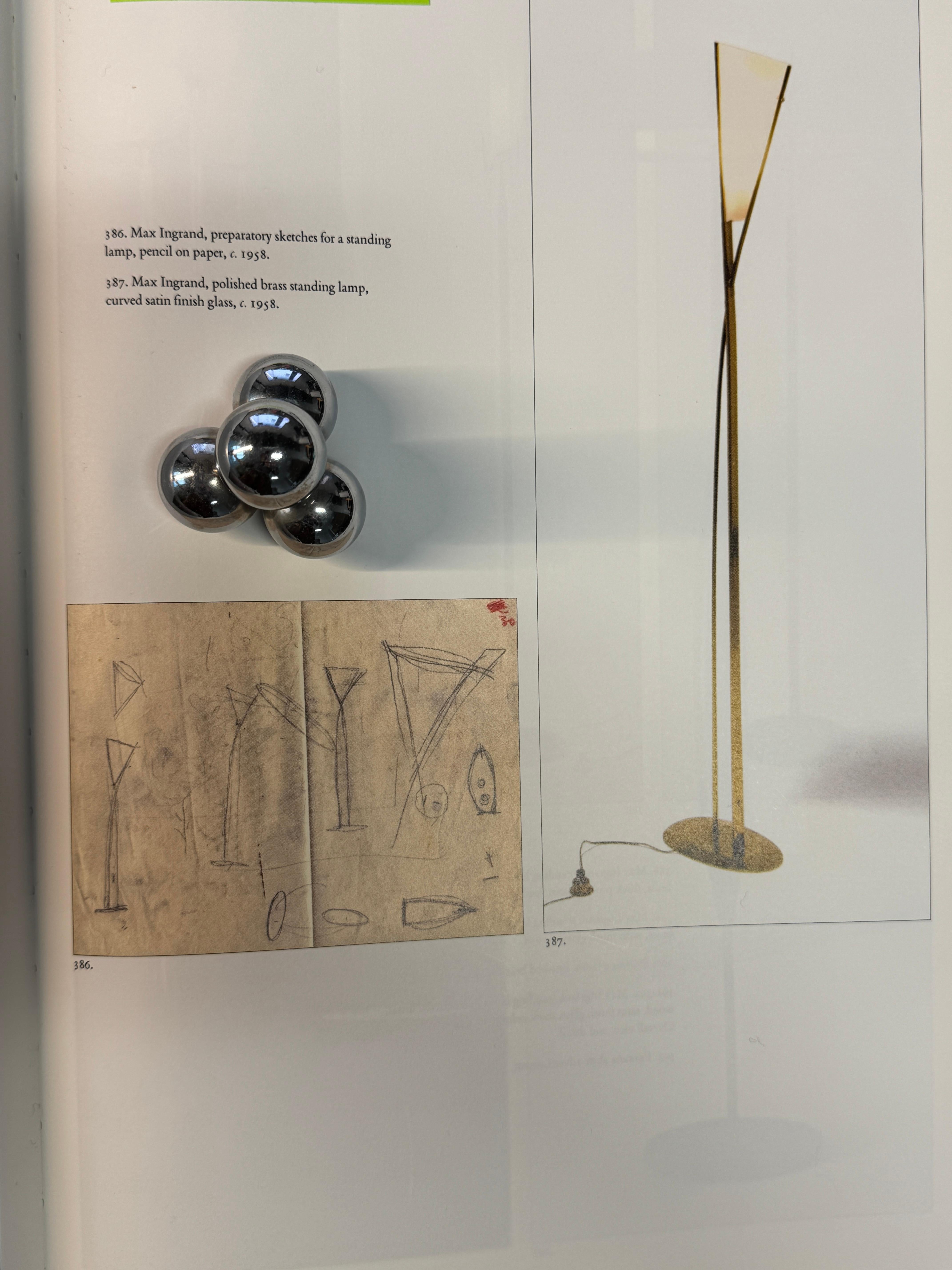 Max Ingrand Fontana Arte Mod. 1819 Lámpara de pie de latón y cristal opalino, Italia, 1957 en venta 7