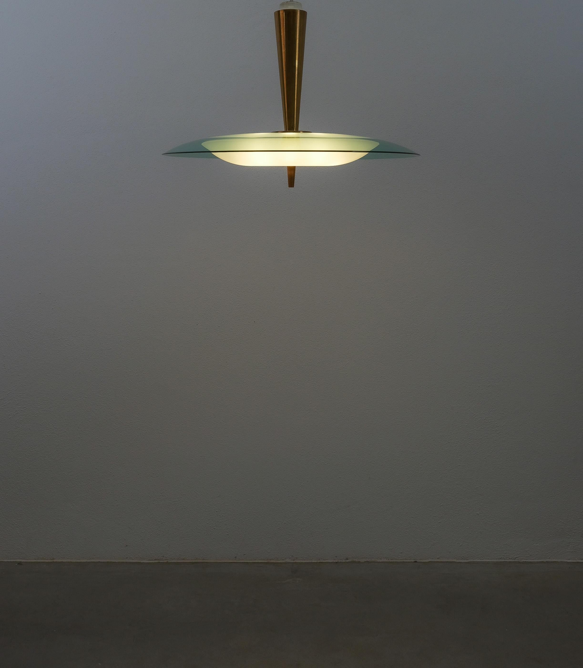 Italian Max Ingrand Fontana Arte Semi Flush Mount Chandelier Mod. 1462 Glass Brass, 1960 For Sale