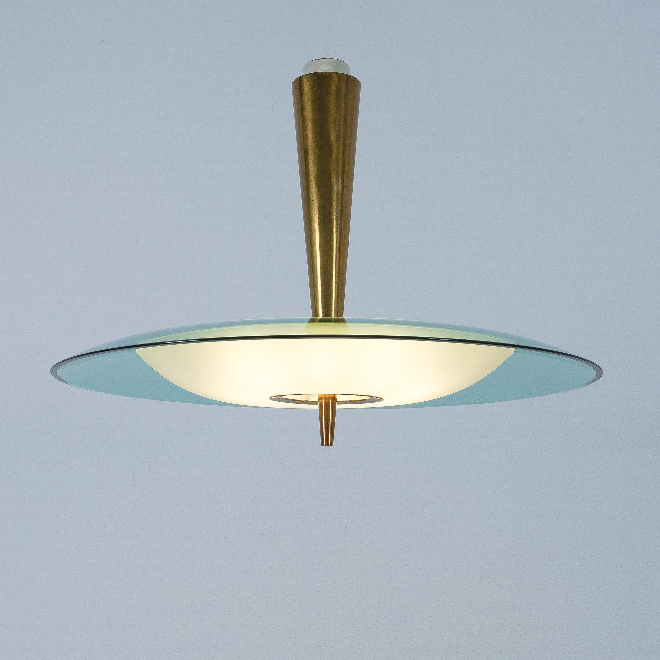 Max Ingrand Fontana Arte Semi Flush Mount Chandelier Mod. 1462 Glass Brass, 1960 For Sale 2