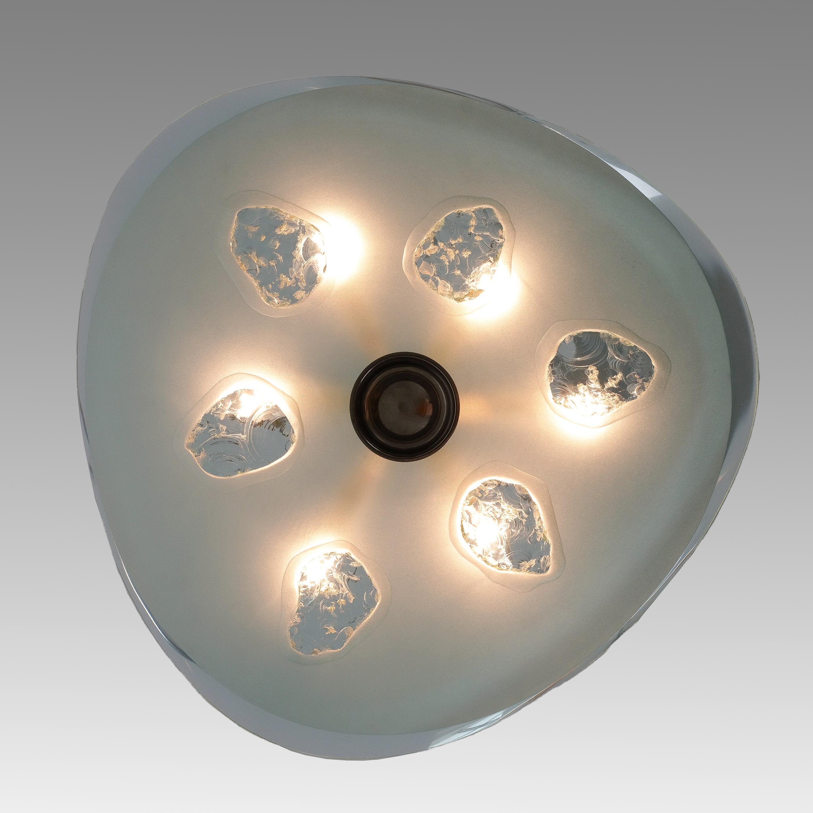 Max Ingrand Fontana Arte Semi Flush Mount Chandelier Mod. 1748 Vetro Ottone, 1957 in vendita 3