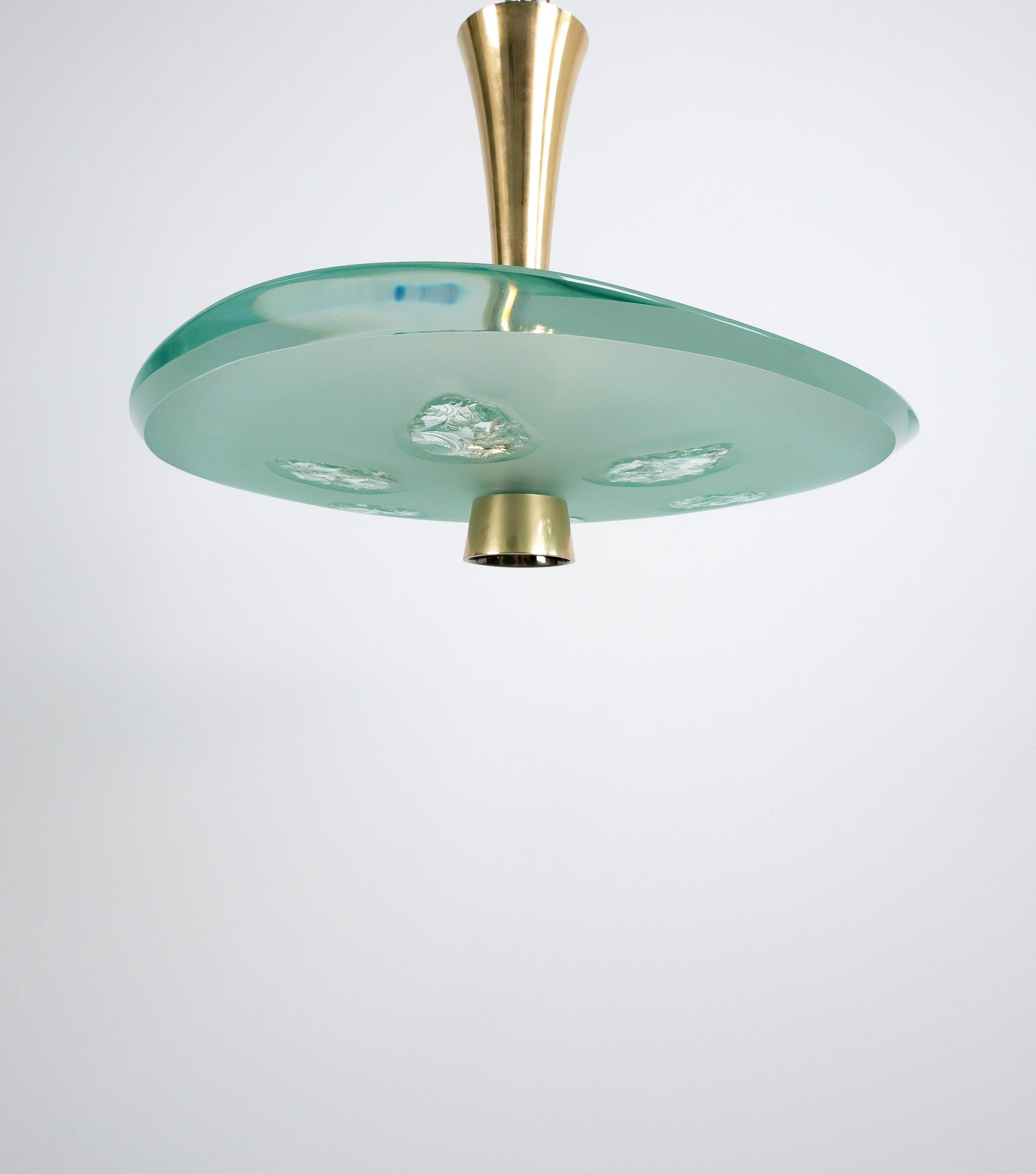 Max Ingrand Fontana Arte Semi Flush Mount Chandelier Mod. 1748 Vetro Ottone, 1957 in vendita 6