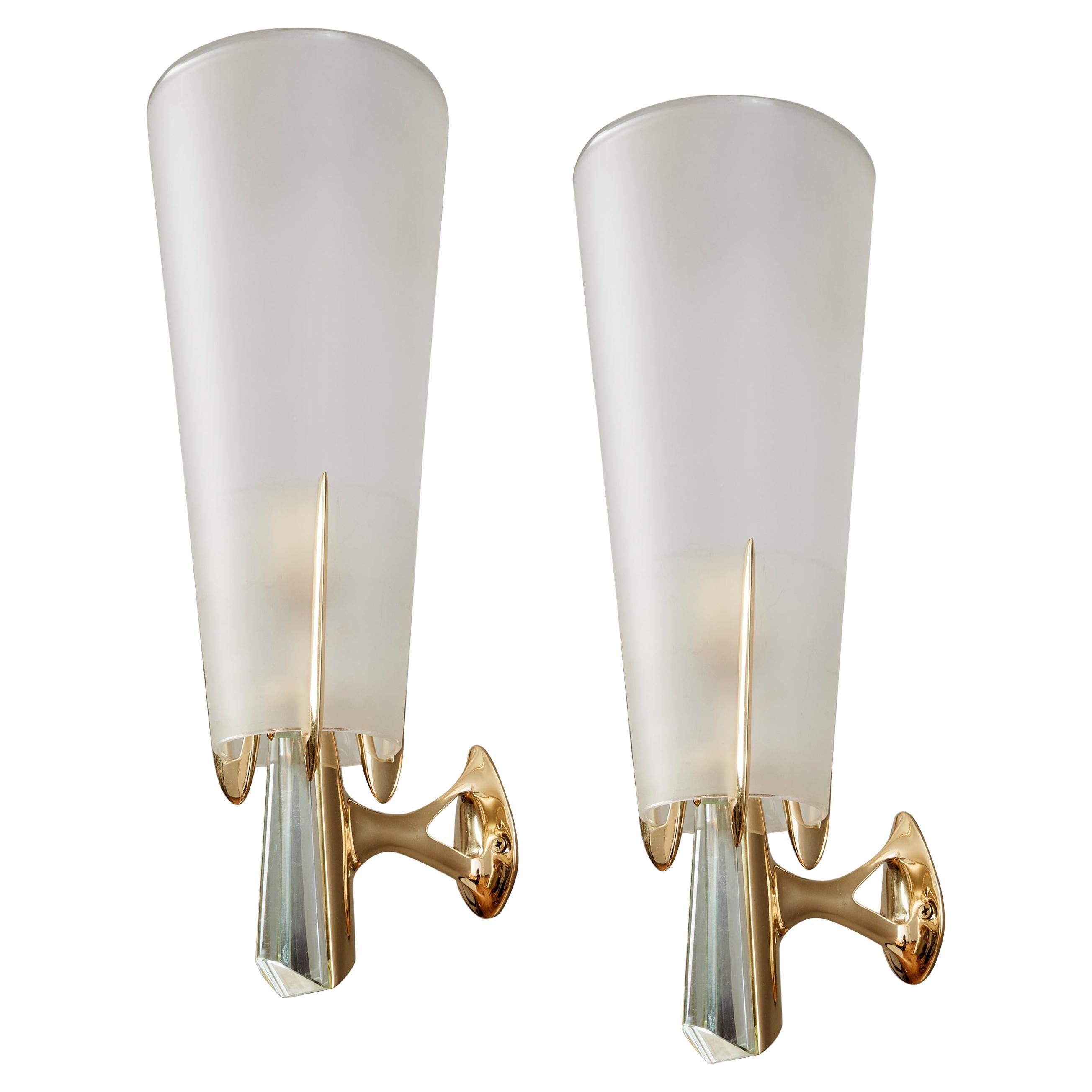 Max Ingrand for Fontana Arte: Rare Sconces in Brass and Crystal, Italy 1955