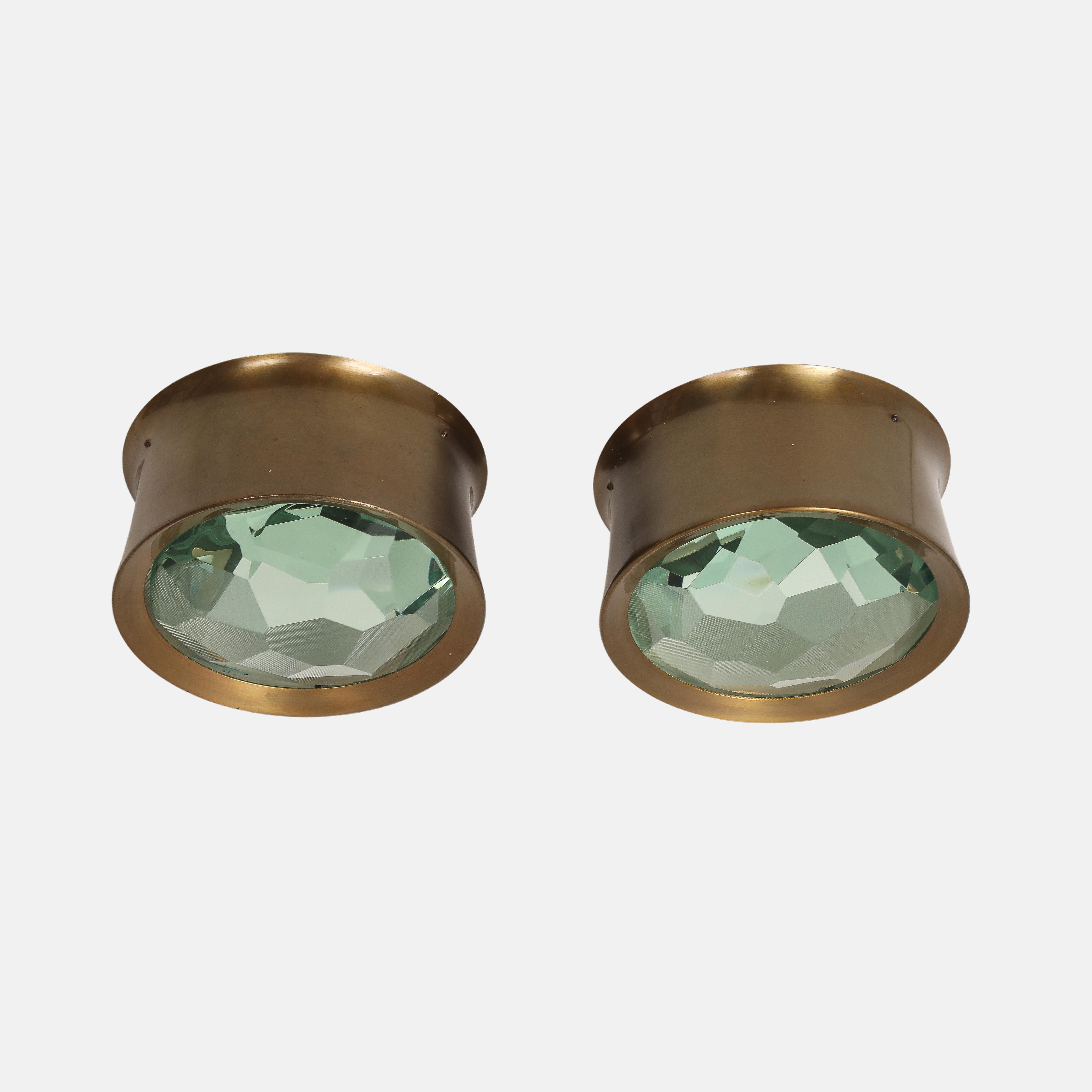 Max Ingrand pour Fontana Arte Appliques ou plafonniers en cristal taillé Model No 2319 en vente 7