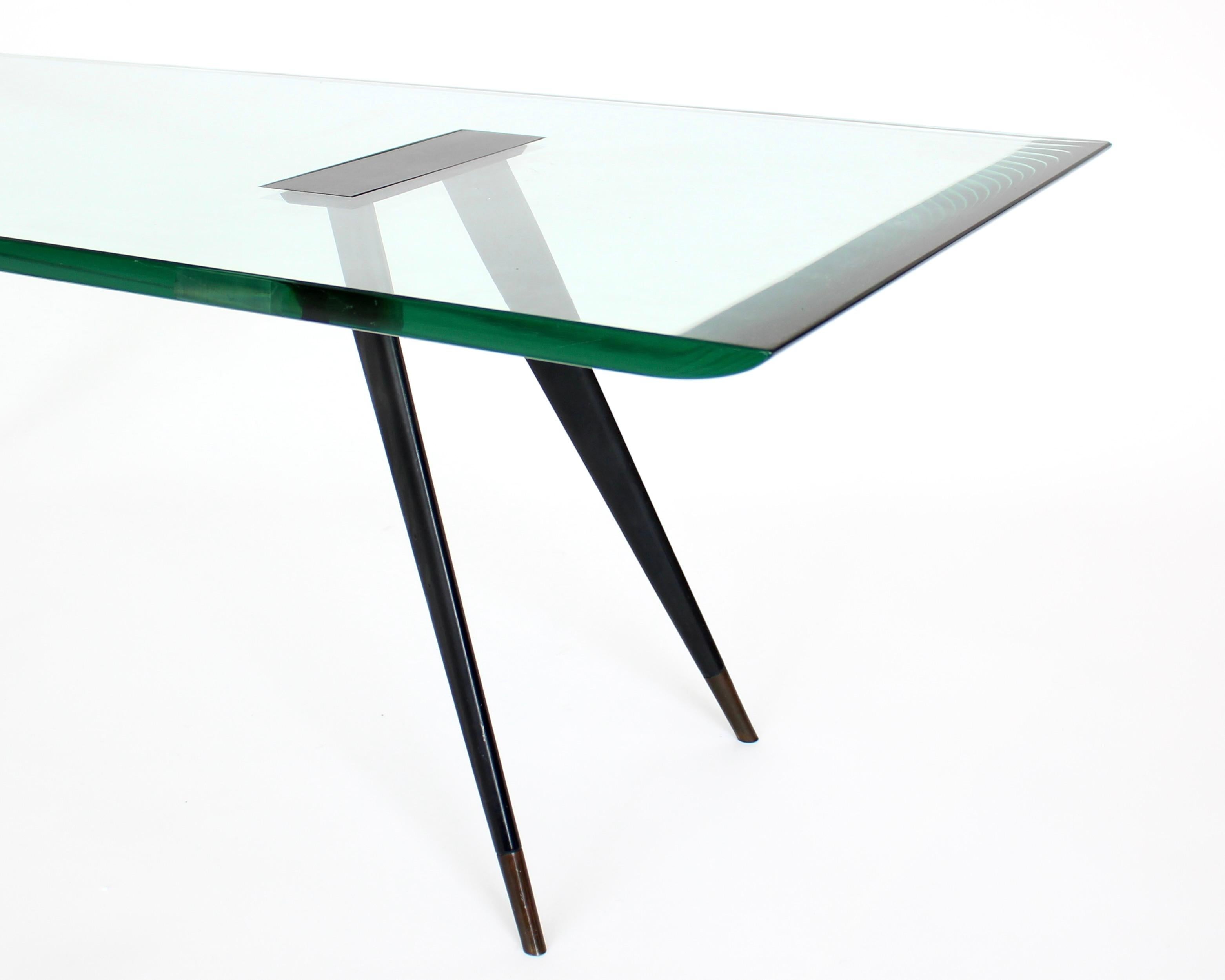Max Ingrand pour Fontana Arte Table basse en verre Model No 1870/1circa 1950 en vente 3