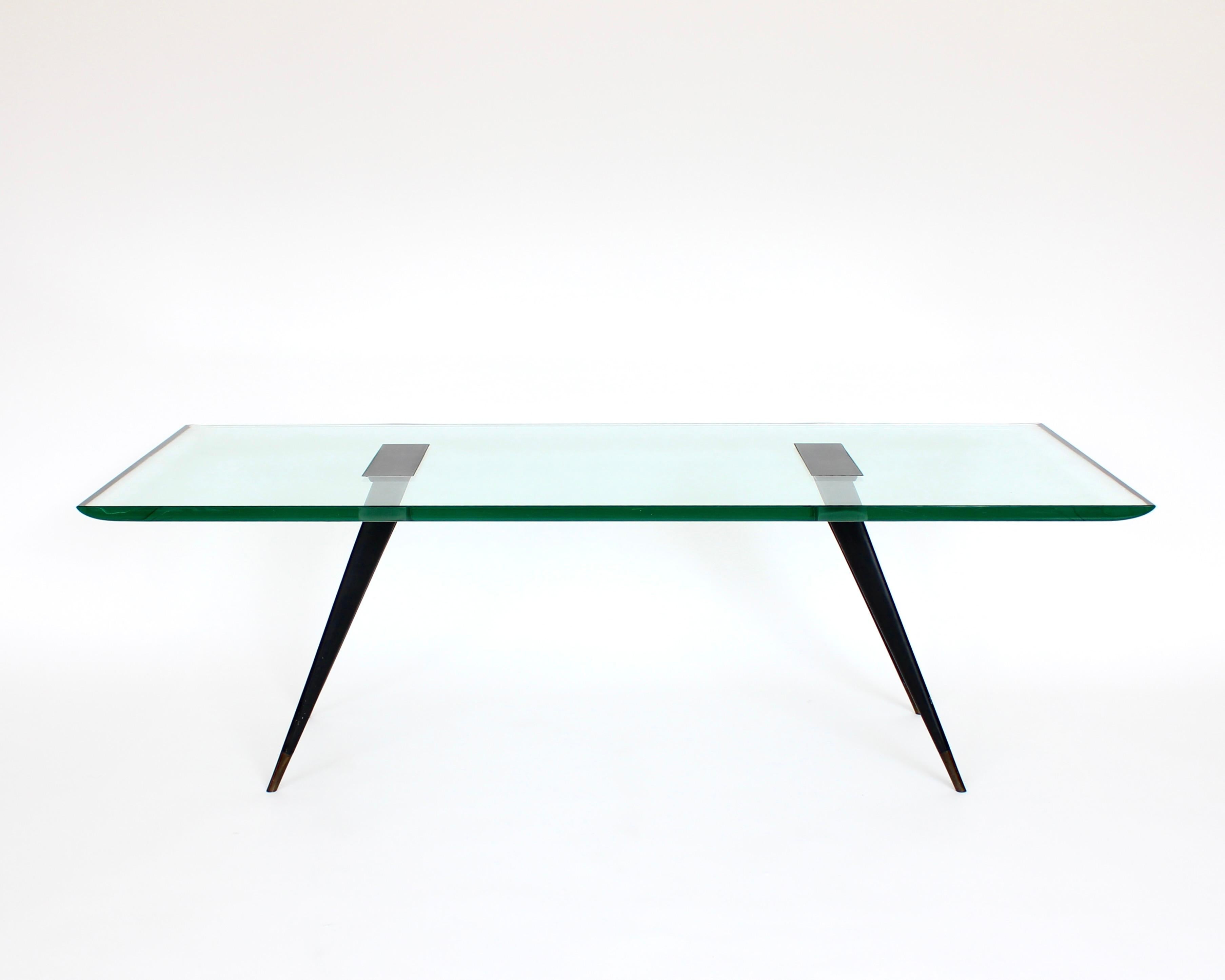 italien Max Ingrand pour Fontana Arte Table basse en verre Model No 1870/1circa 1950 en vente