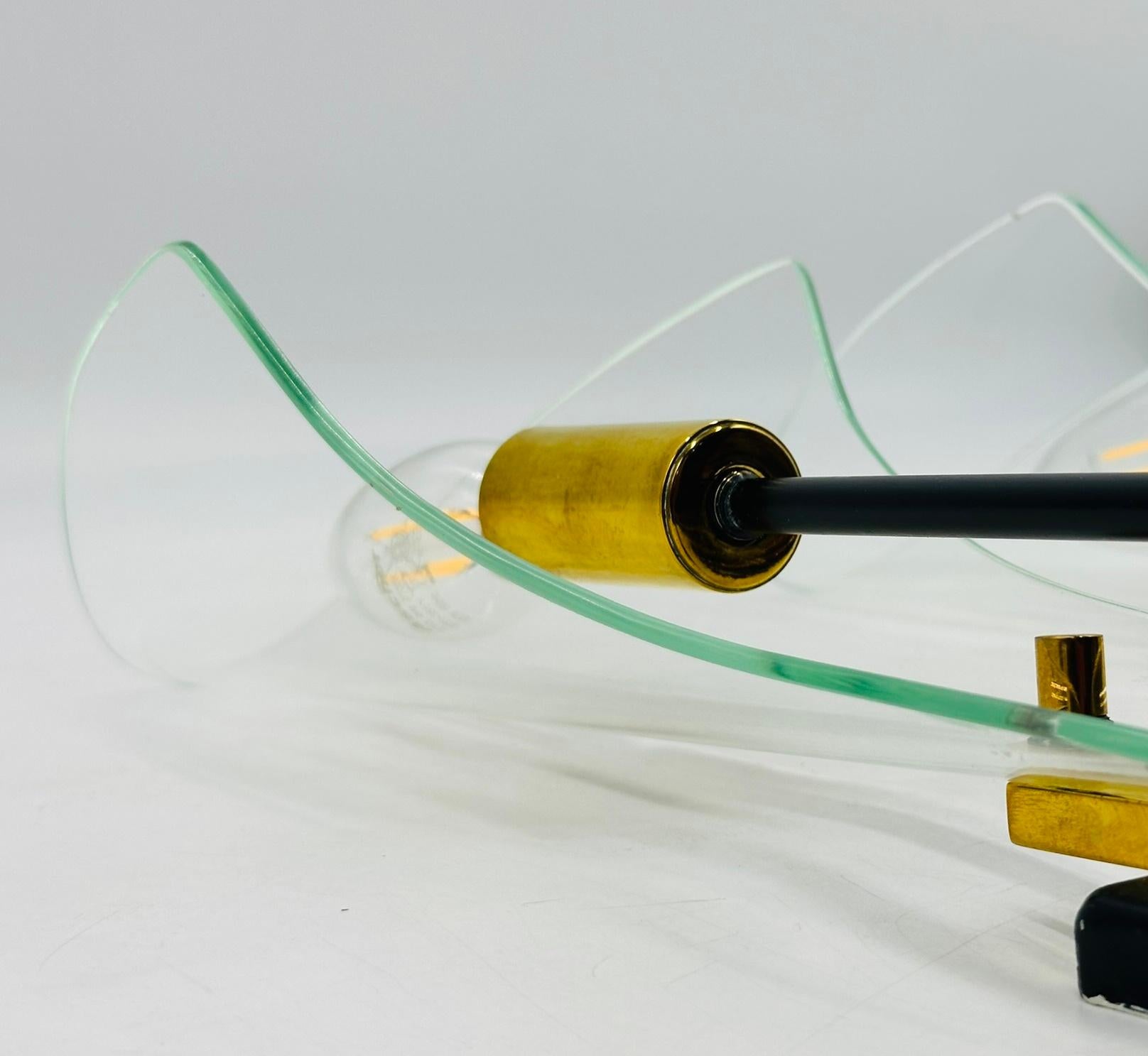Max Ingrand for Fontana Arte Glass Wall Sconces, circa 1960 For Sale 3
