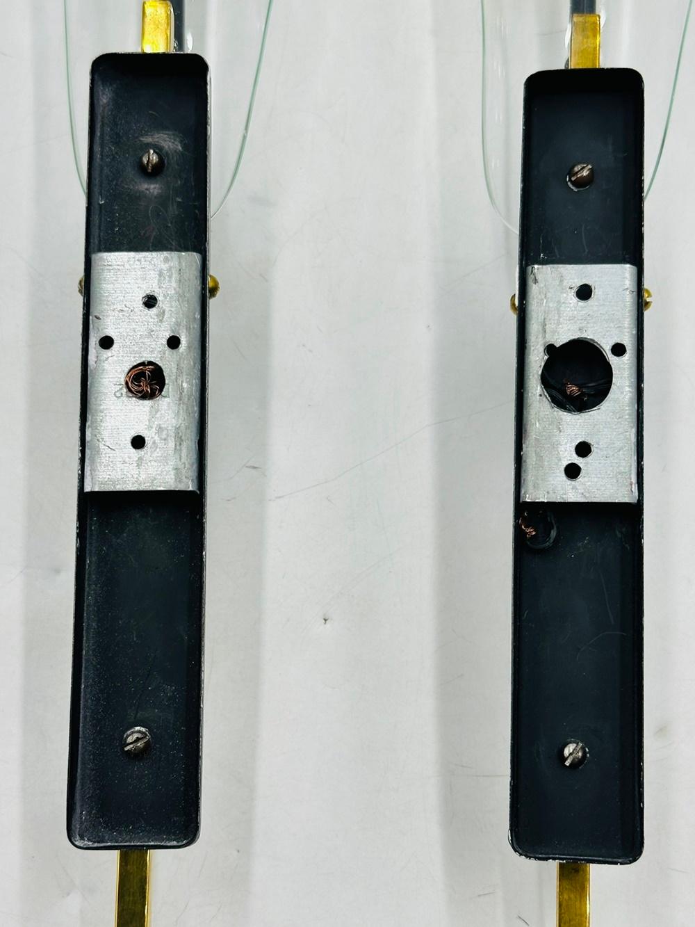 Max Ingrand for Fontana Arte Glass Wall Sconces, circa 1960 For Sale 5