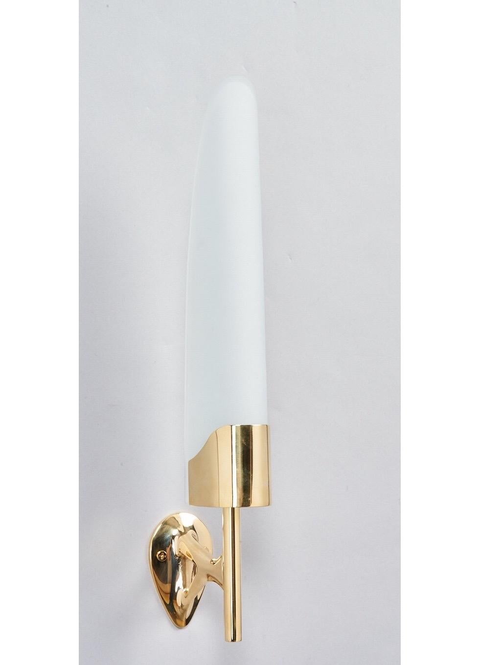 Italian Max Ingrand for Fontana Arte Long Sculptural Brass and Glass Sconces Italy 1950s For Sale