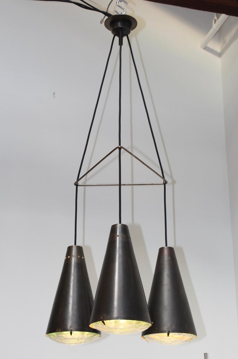 Max Ingrand for Fontana Arte No. 2126 Three-Cone Chandelier at 1stdibs