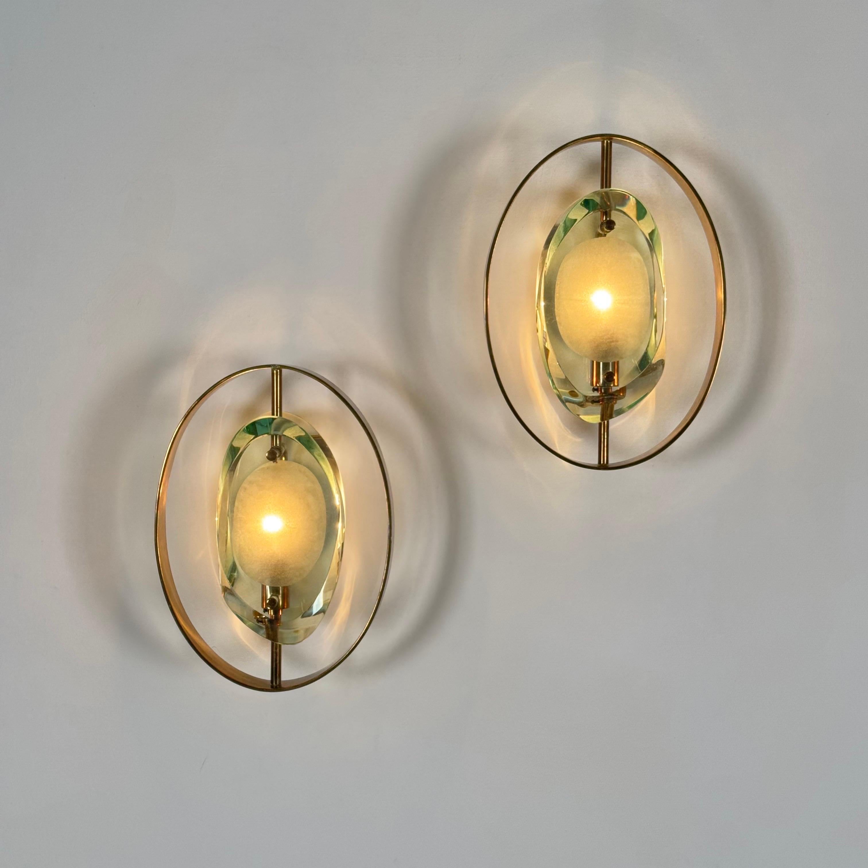 Italian Max Ingrand for Fontana Arte, Pair of ‘Micro’ Sconces, Model 2240, 1950s, Signed For Sale