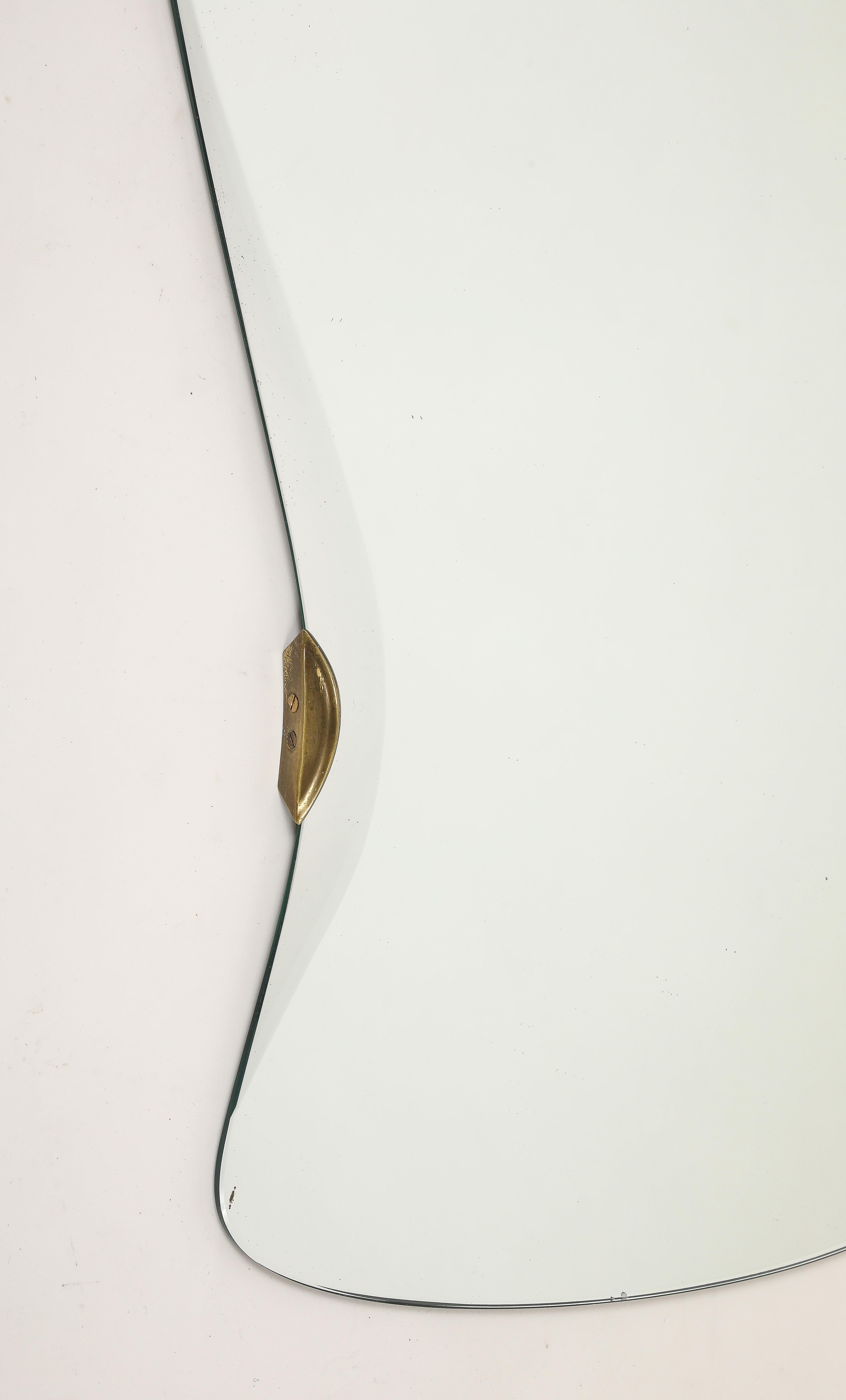 Max Ingrand für Fontana Arte Seltener abgeschrägter Kristallspiegel im Angebot 1