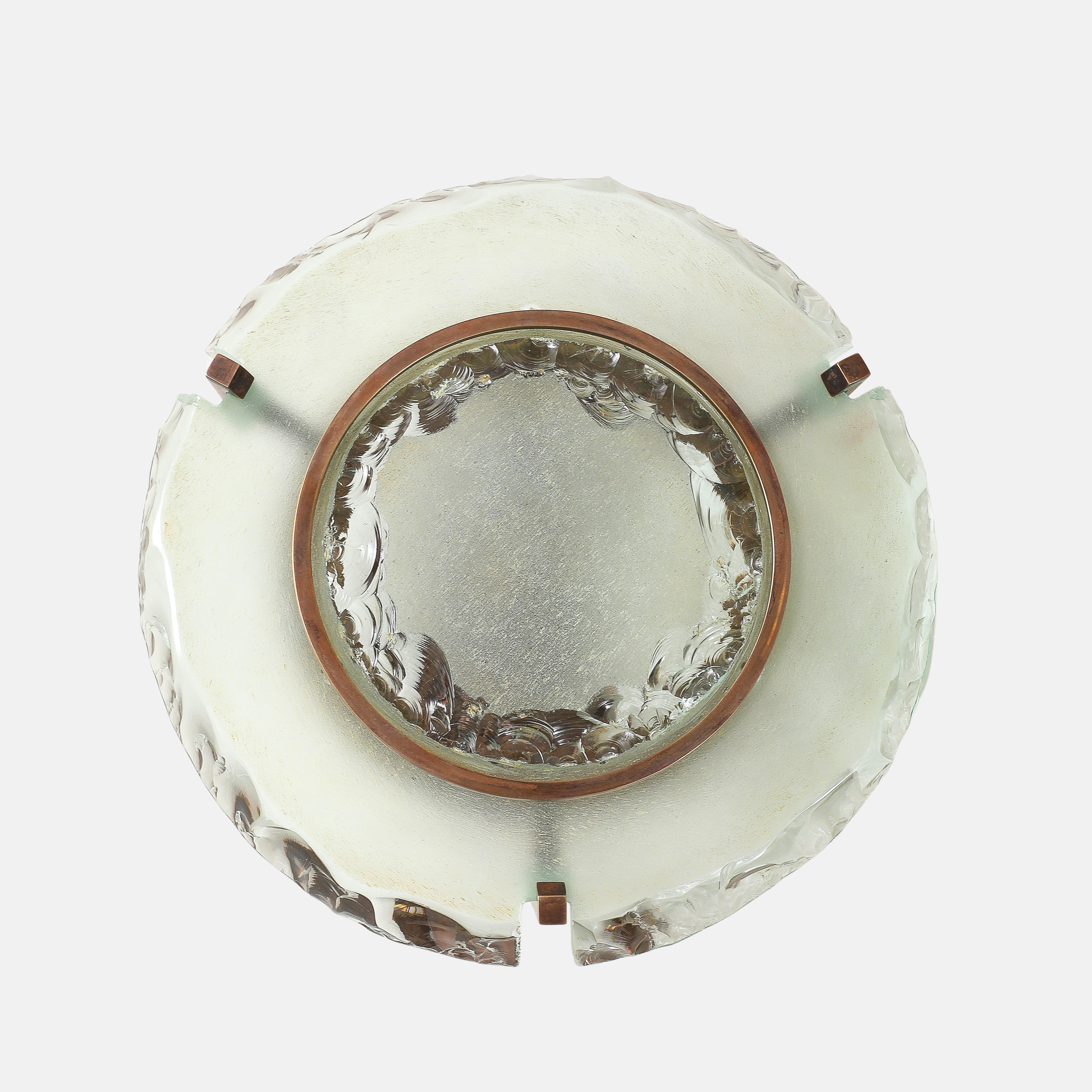 Max Ingrand para Fontana Arte Raro par de apliques de cristal redondos Modelo 10.004 en venta 2