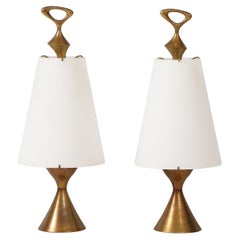 Max Ingrand for Fontana Arte Rare Pair Table Lamps in Frosted Glass and Brass