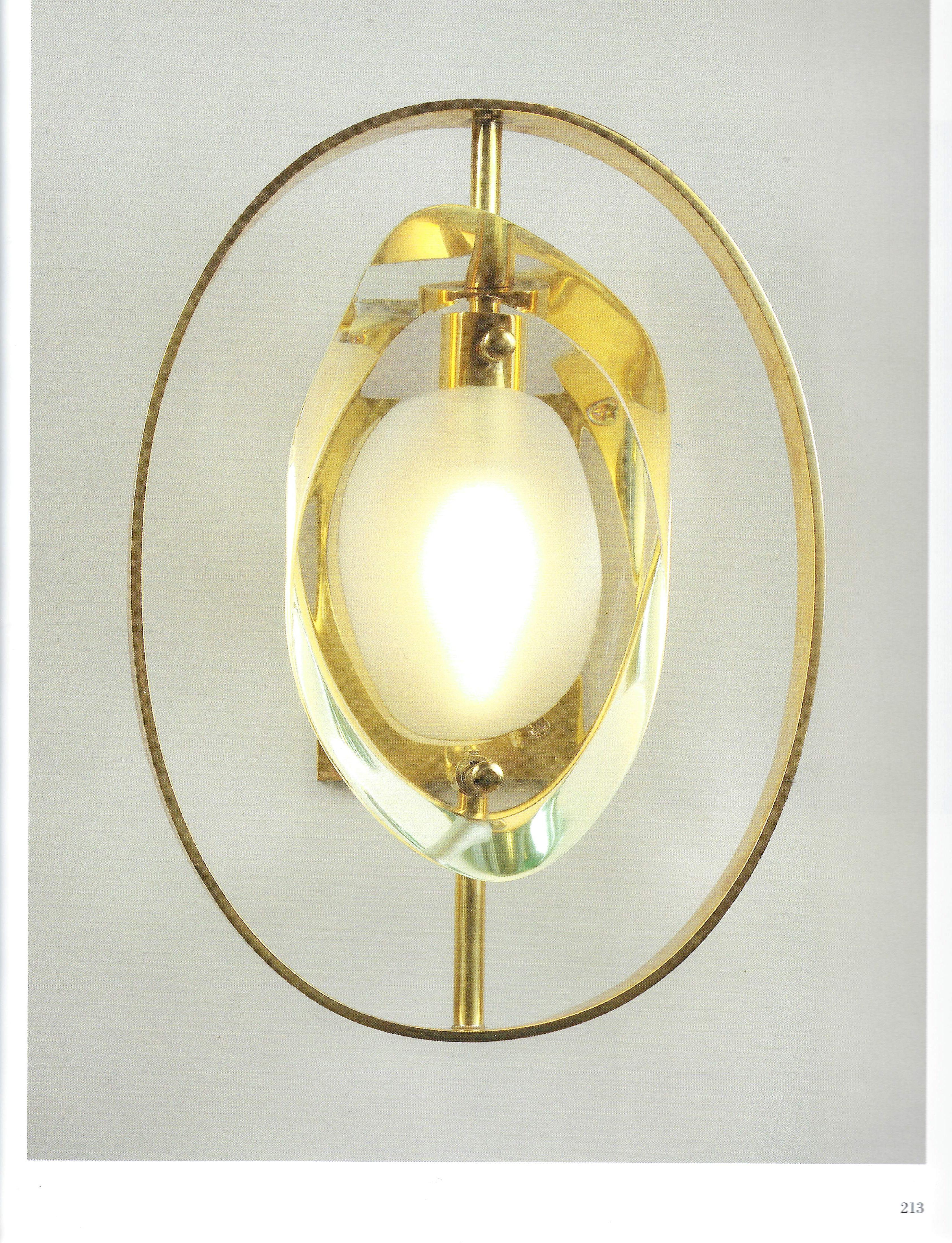 Max Ingrand for Fontana Arte Rare Pair of 'Micro' Sconces Model 2240 In Good Condition For Sale In New York, NY
