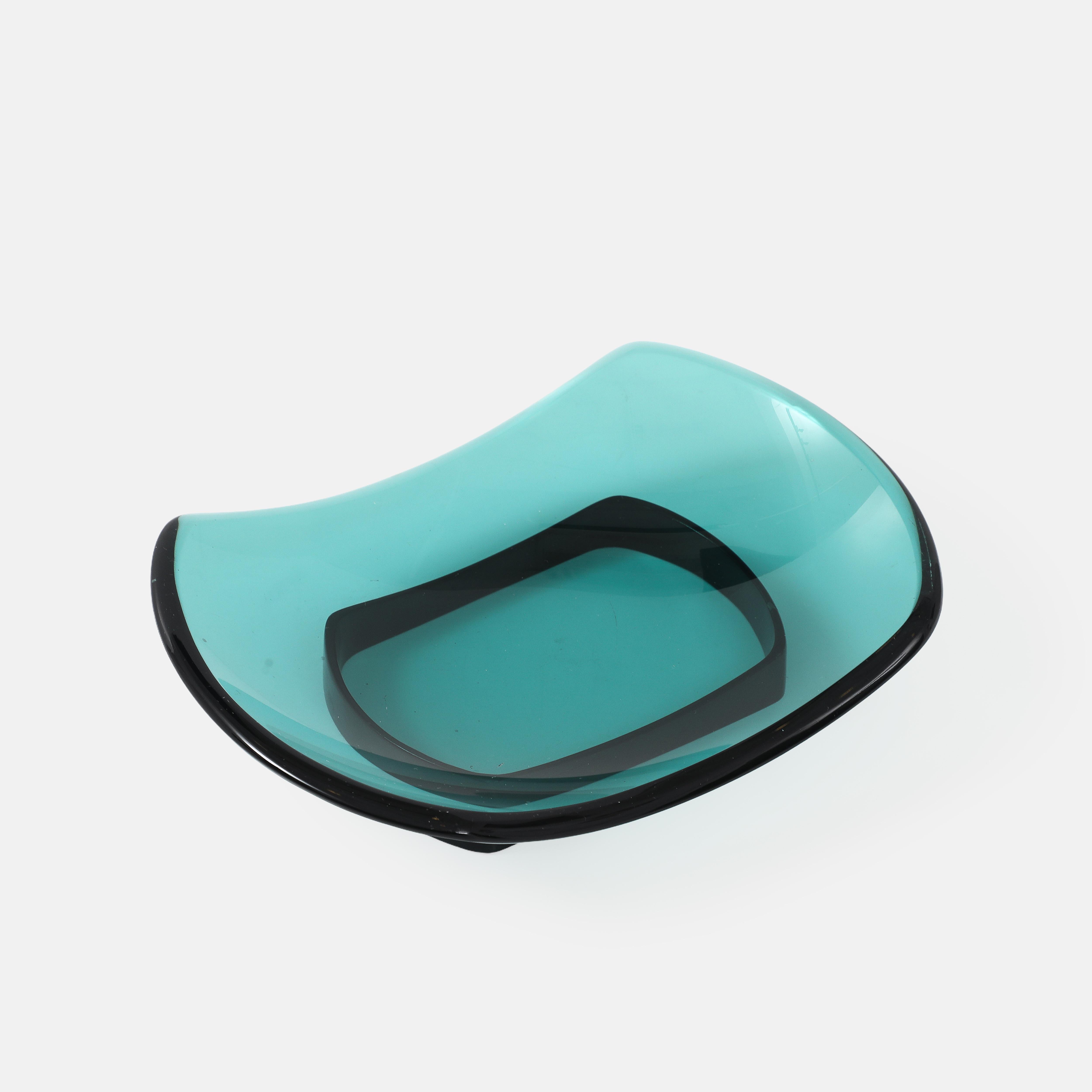 Max Ingrand für Fontana Arte Skulpturale Glasschüssel oder Vide Poche Model No. 1419 (Metall) im Angebot