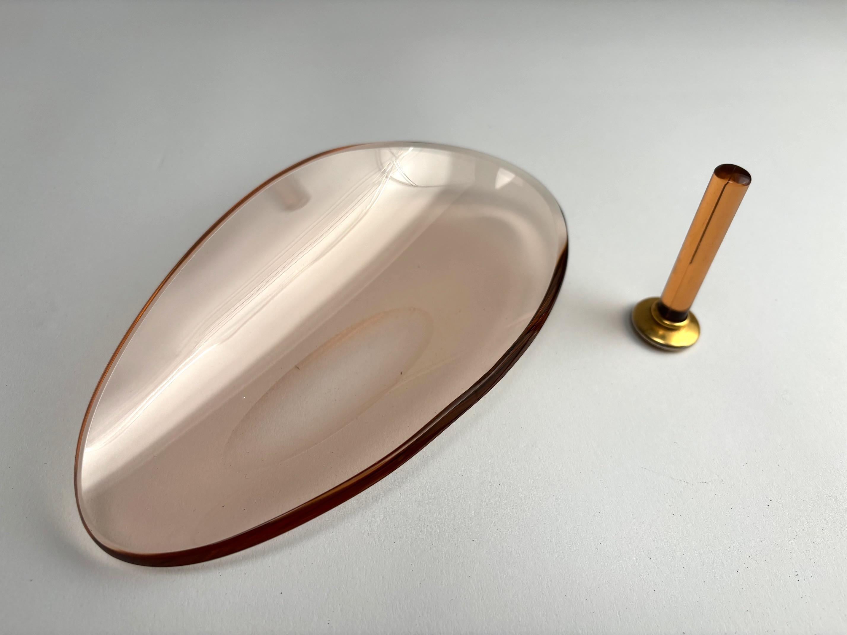 Mid-Century Modern Max Ingrand, Mid-Century cut glass ashtray, Italy, 1950s For Sale