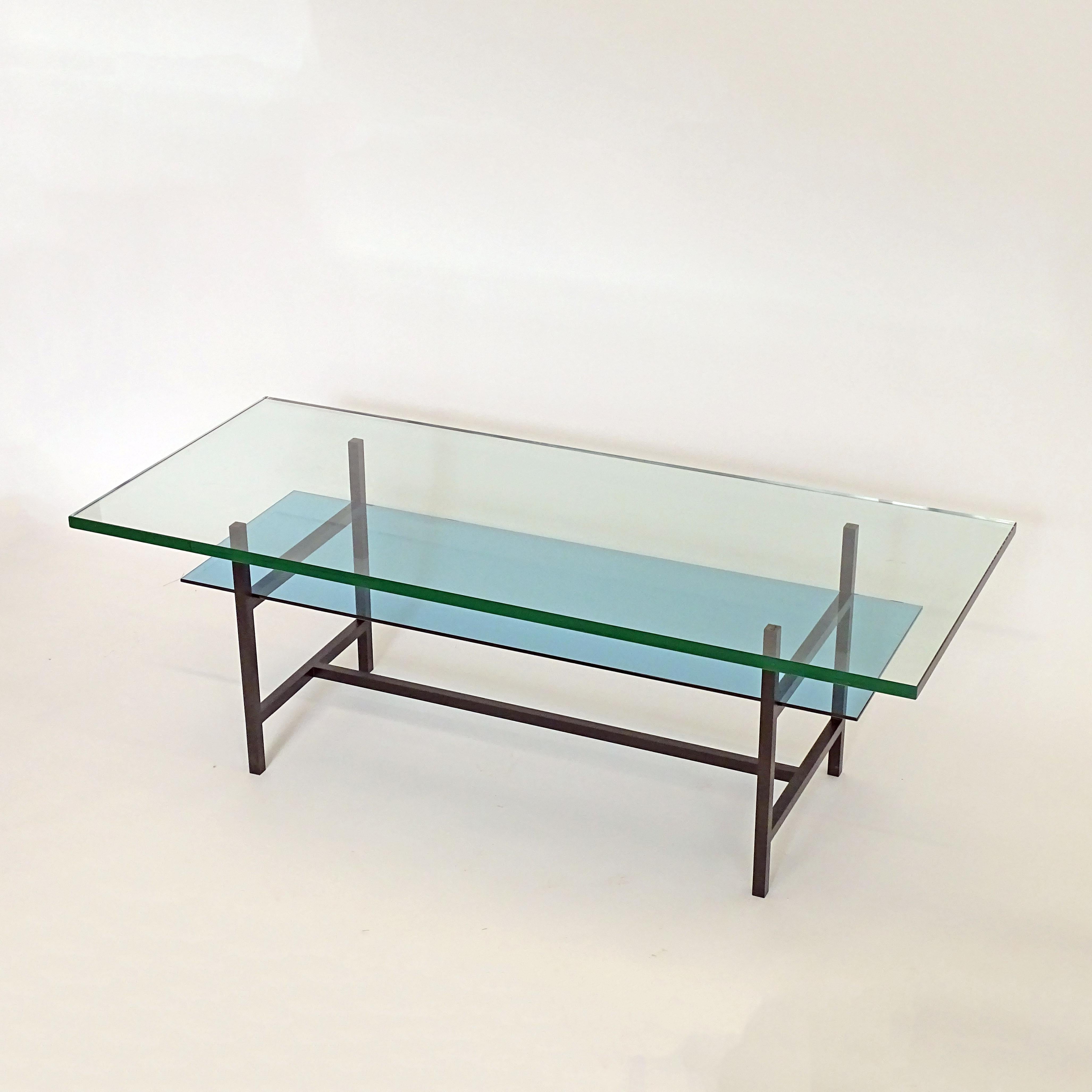 Métal Table basse minimaliste à deux niveaux Max Ingrand pour Fontana Arte, Italie, années 1960 en vente