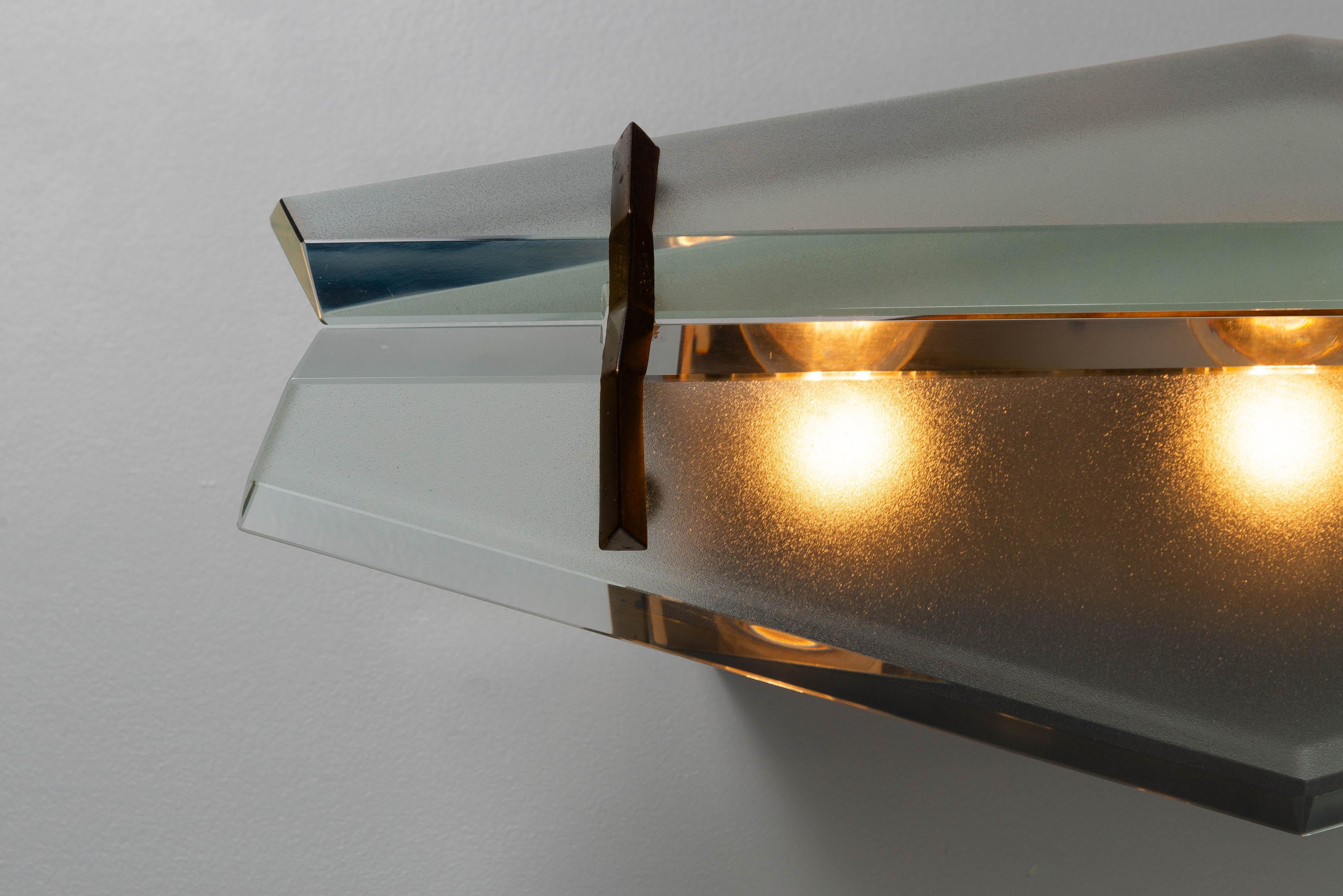 Monture encastrée Max Ingrand modèle 1937 Fontana Arte Italie 1961 Bon état - En vente à Roosendaal, Noord Brabant