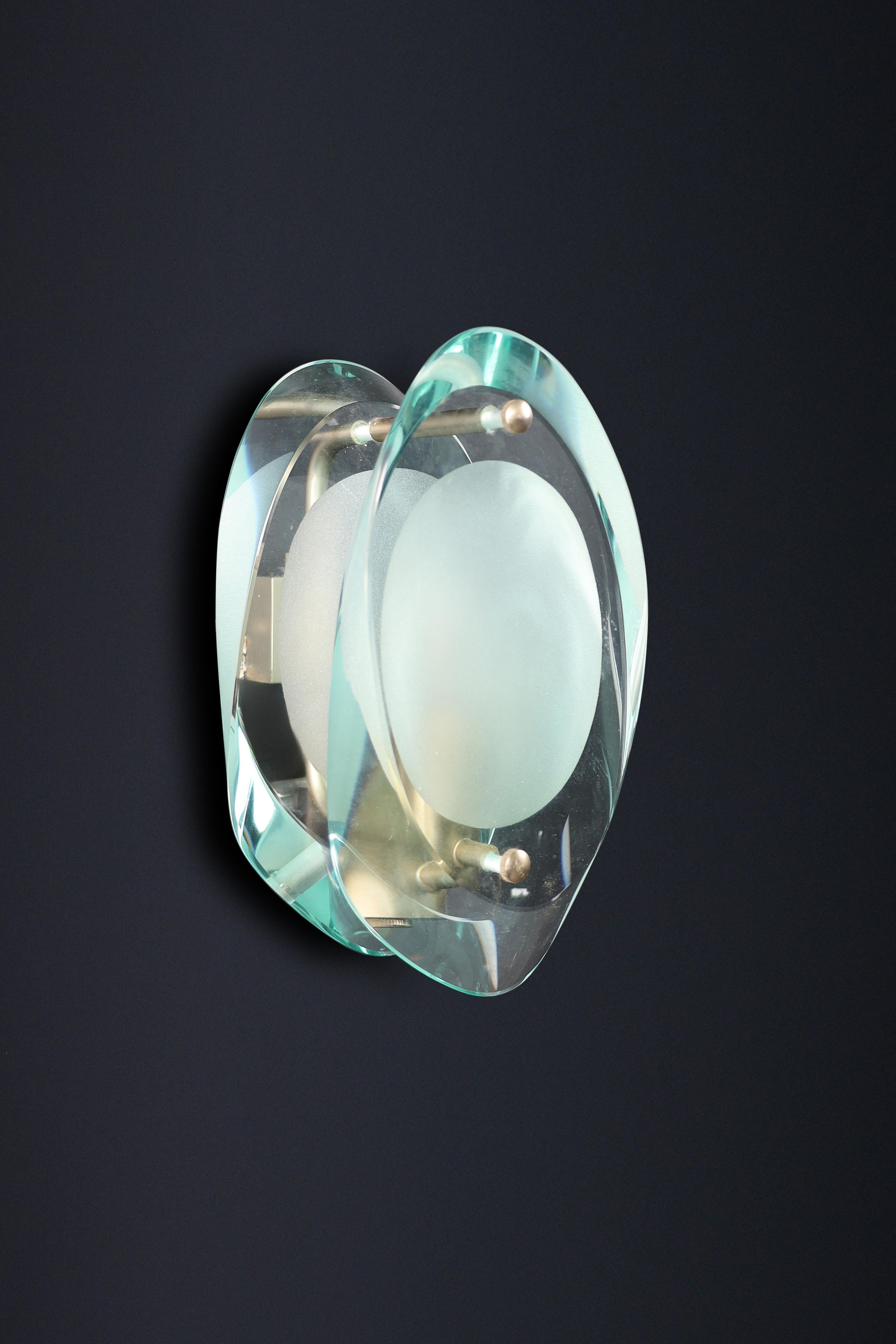Max Ingrand Pair of Two Murano Wall Sconces for Fontana Arte Model 2093, 1961 8