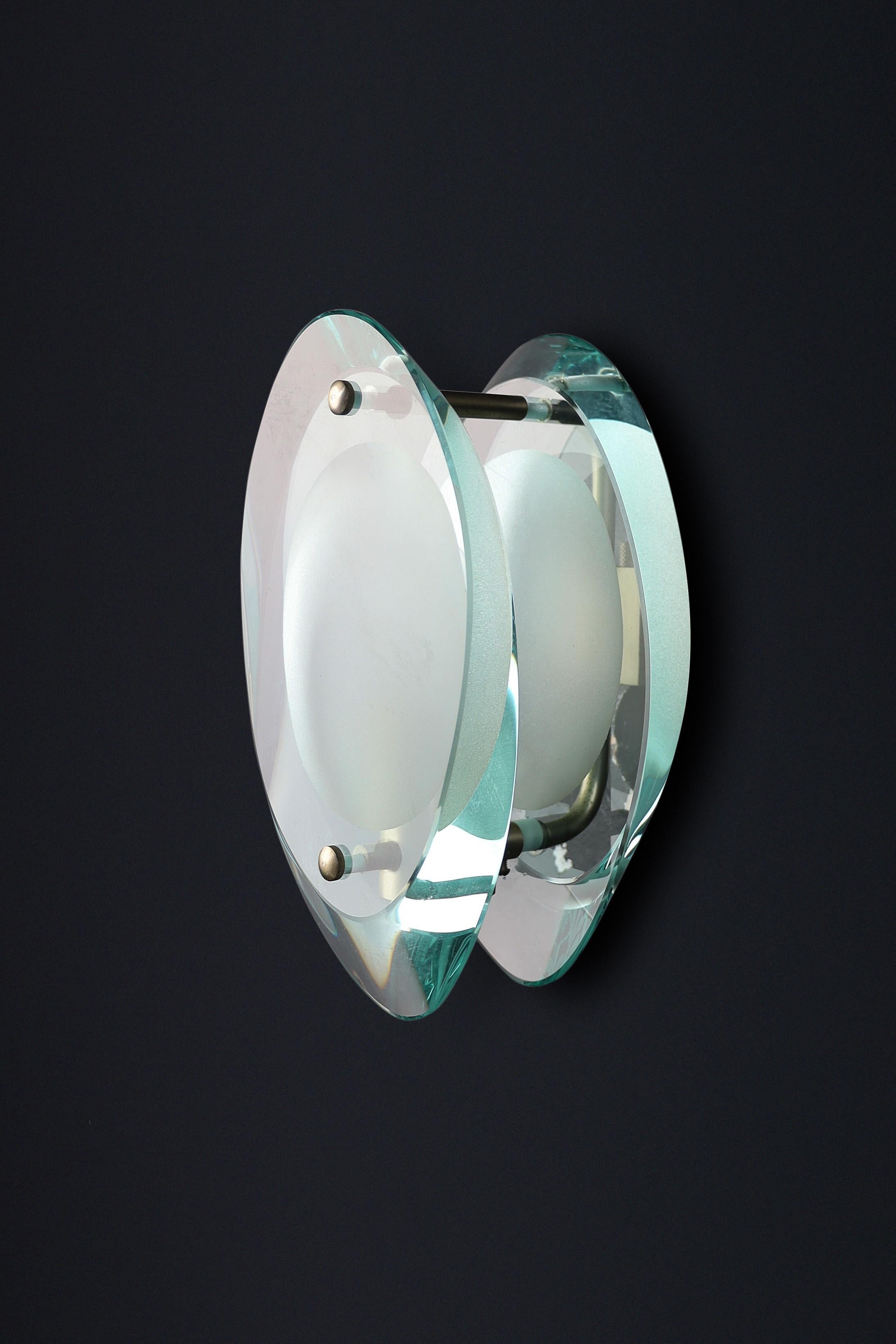 Max Ingrand Pair of Two Murano Wall Sconces for Fontana Arte Model 2093, 1961 9