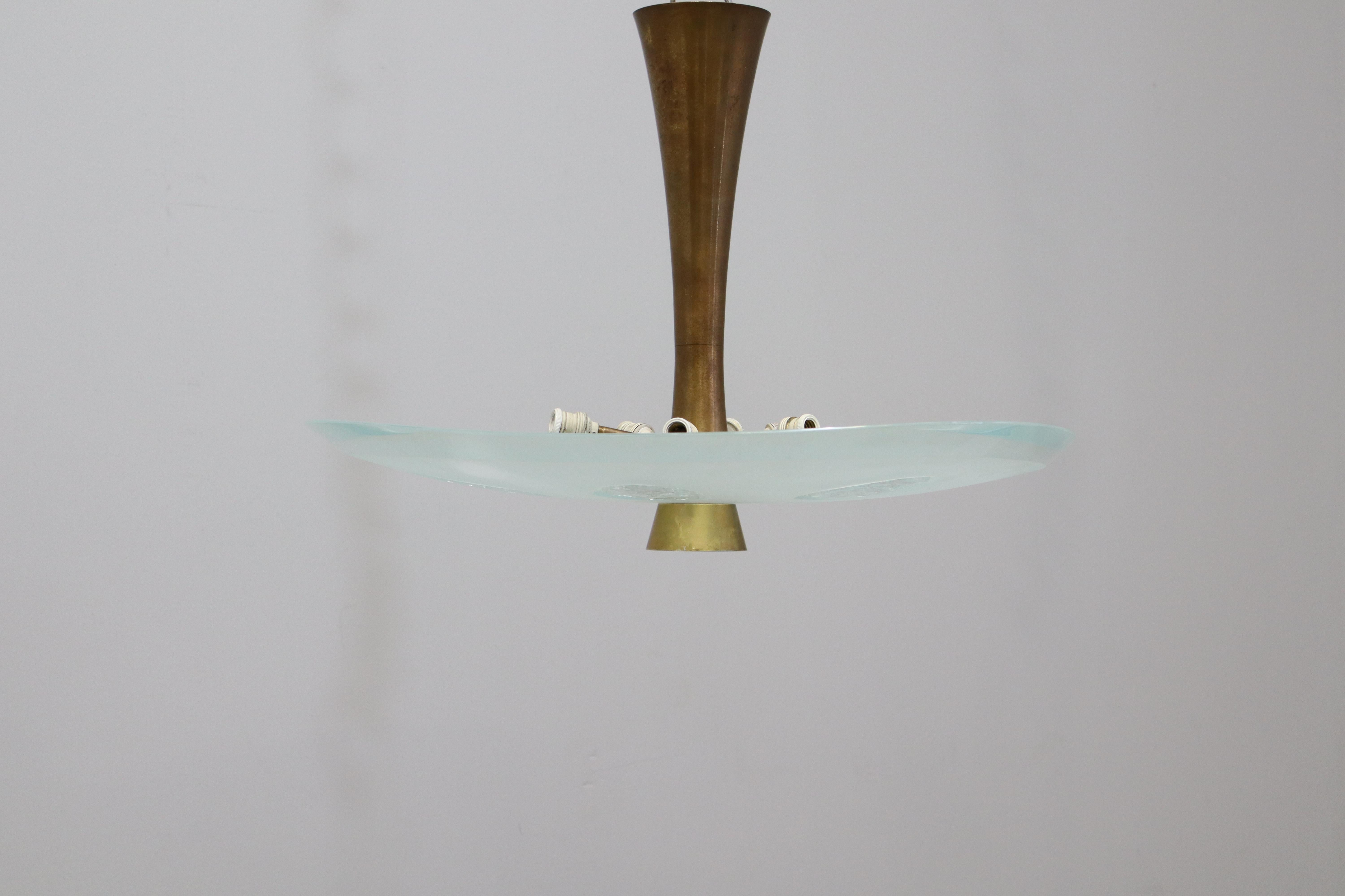 Max Ingrand per Fontana Arte Plafoniera a sospensione Modello 1748 In condizioni ottime in vendita a Rovereta, Repubblica di San Marino