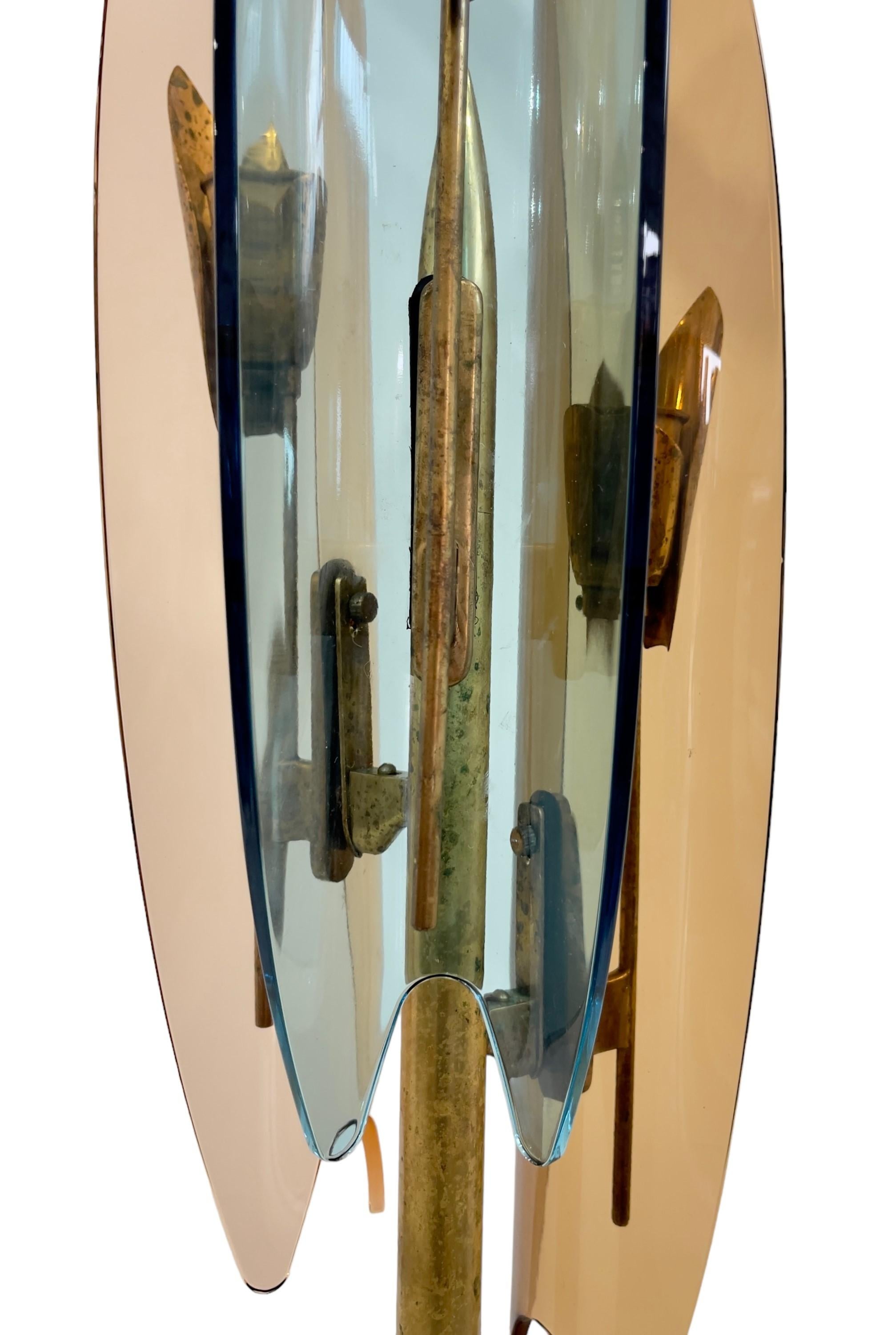 Max Ingrand for Fontana Arte, Rare Dahlia Floor Lamp, 1950s In Good Condition For Sale In Baranzate, IT