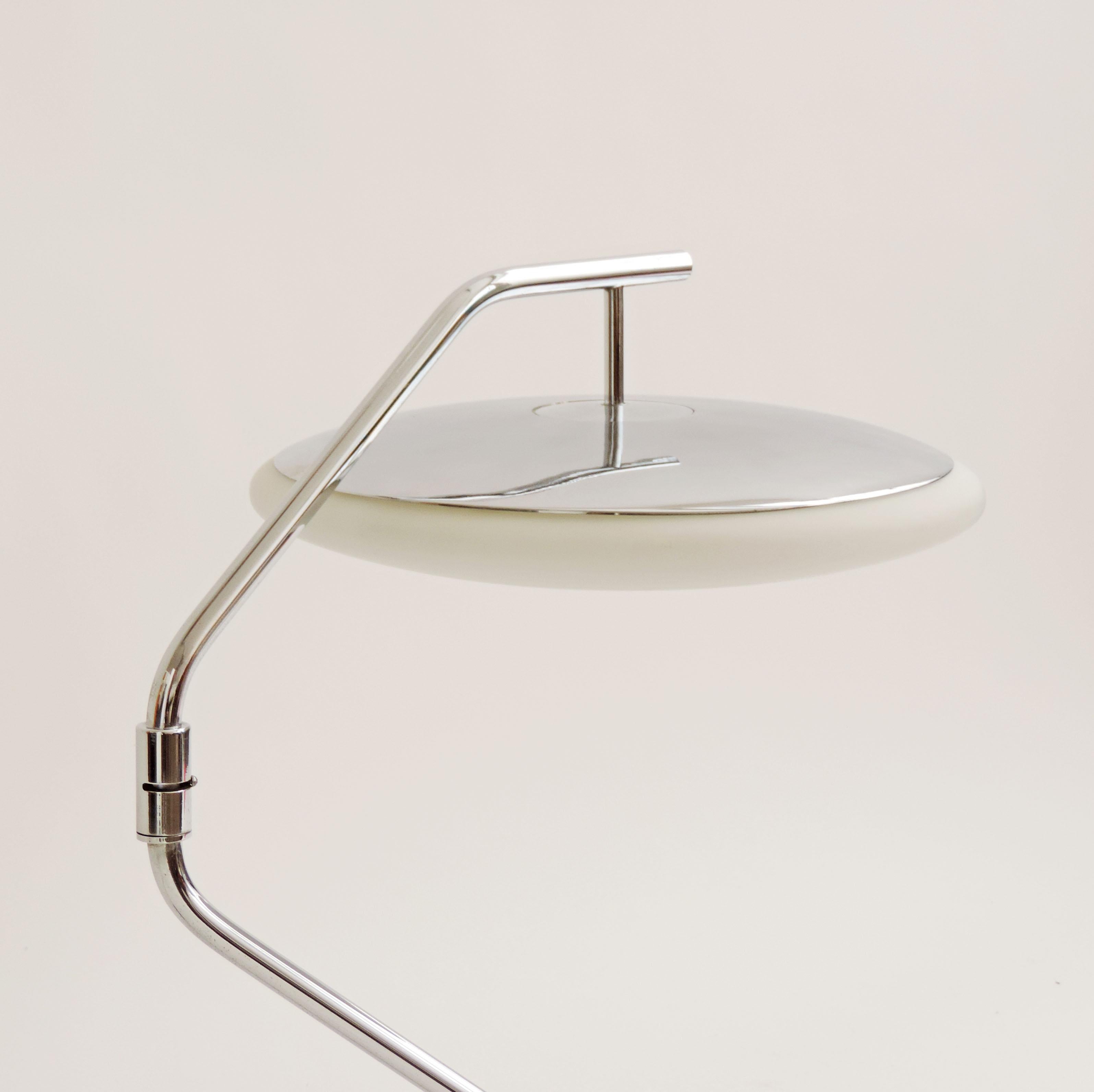 Late 20th Century Max Ingrand Table Lamp Mod. 2488 for Fontana Arte, Italy, 1970s For Sale