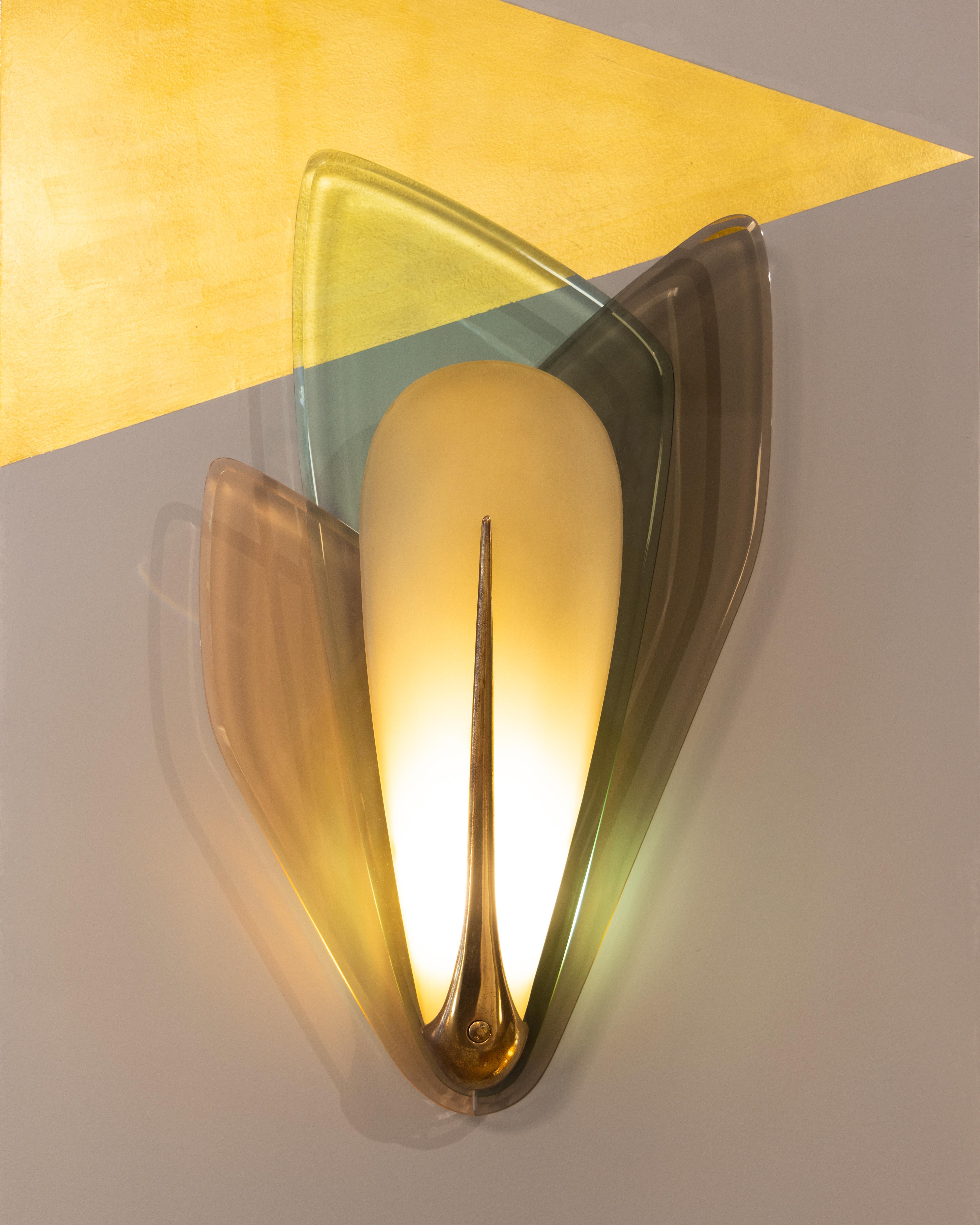 Max Ingrand très rare paire d'appliques, 1950 production FontanaArte, Italie