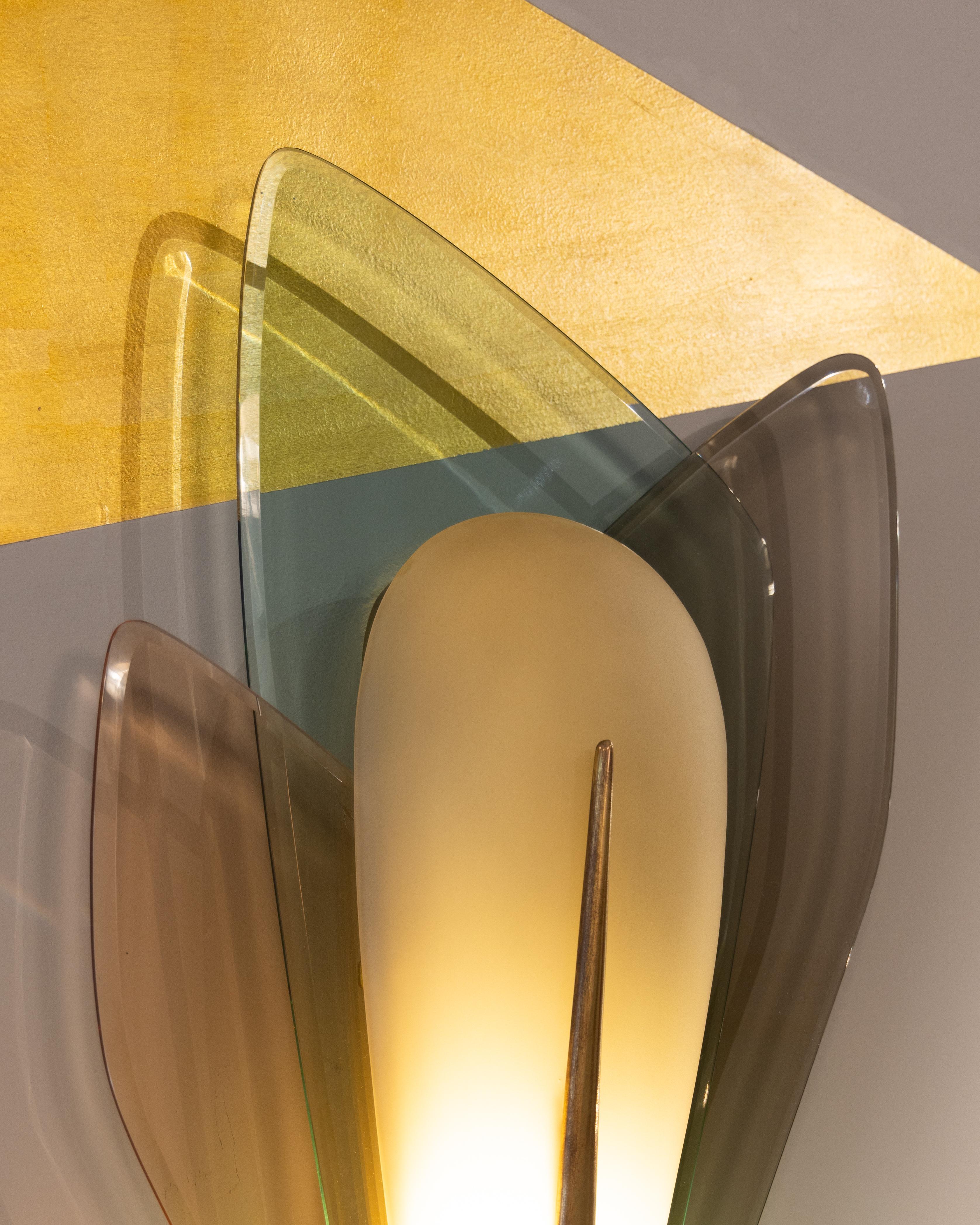 Mid-Century Modern Paire de lampes d'appliques très rares de Max Ingrand, Production Fontanarte en vente