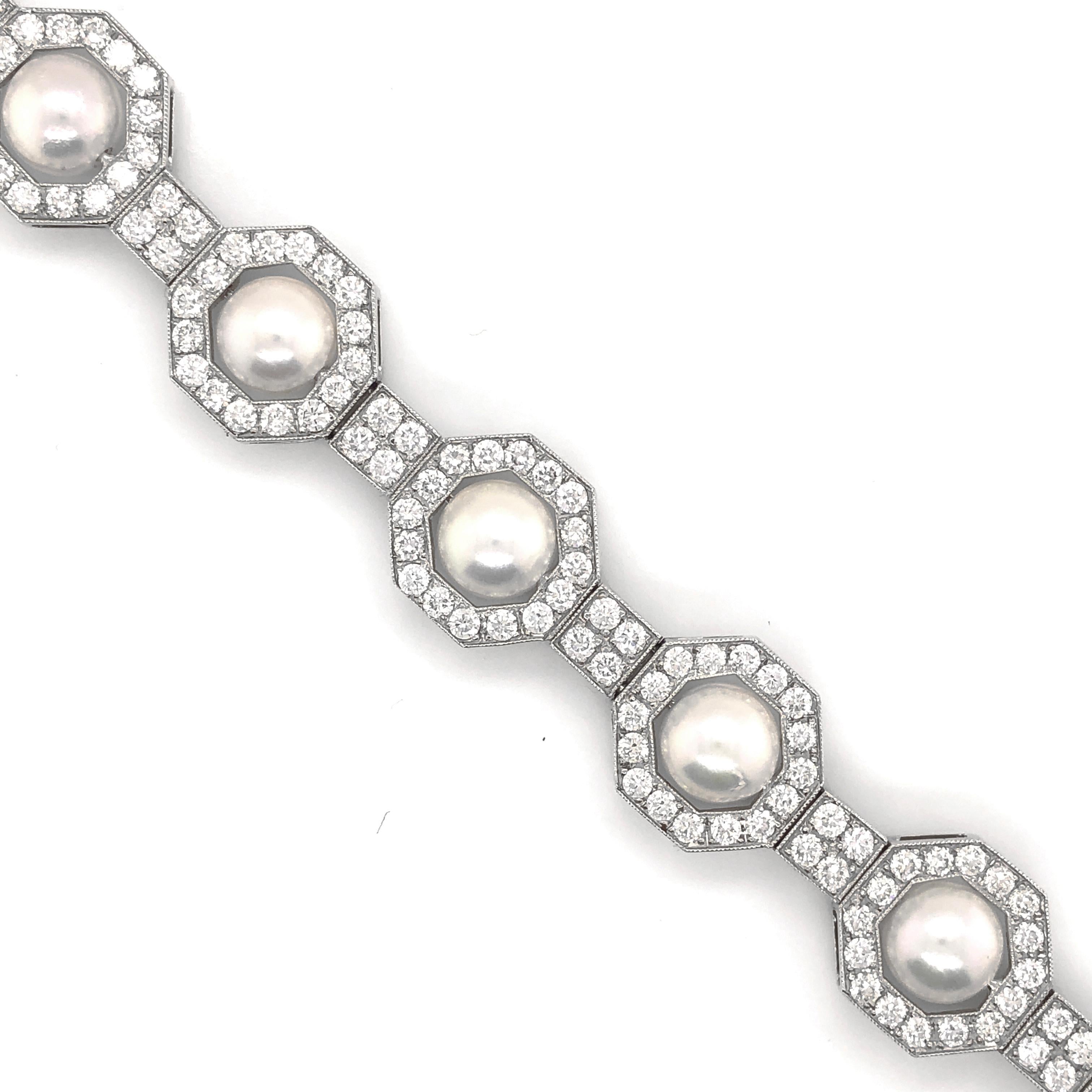 Contemporary Art Deco Inspired Round Pearls Diamonds 6.35 Carat Platinum Bracelet For Sale