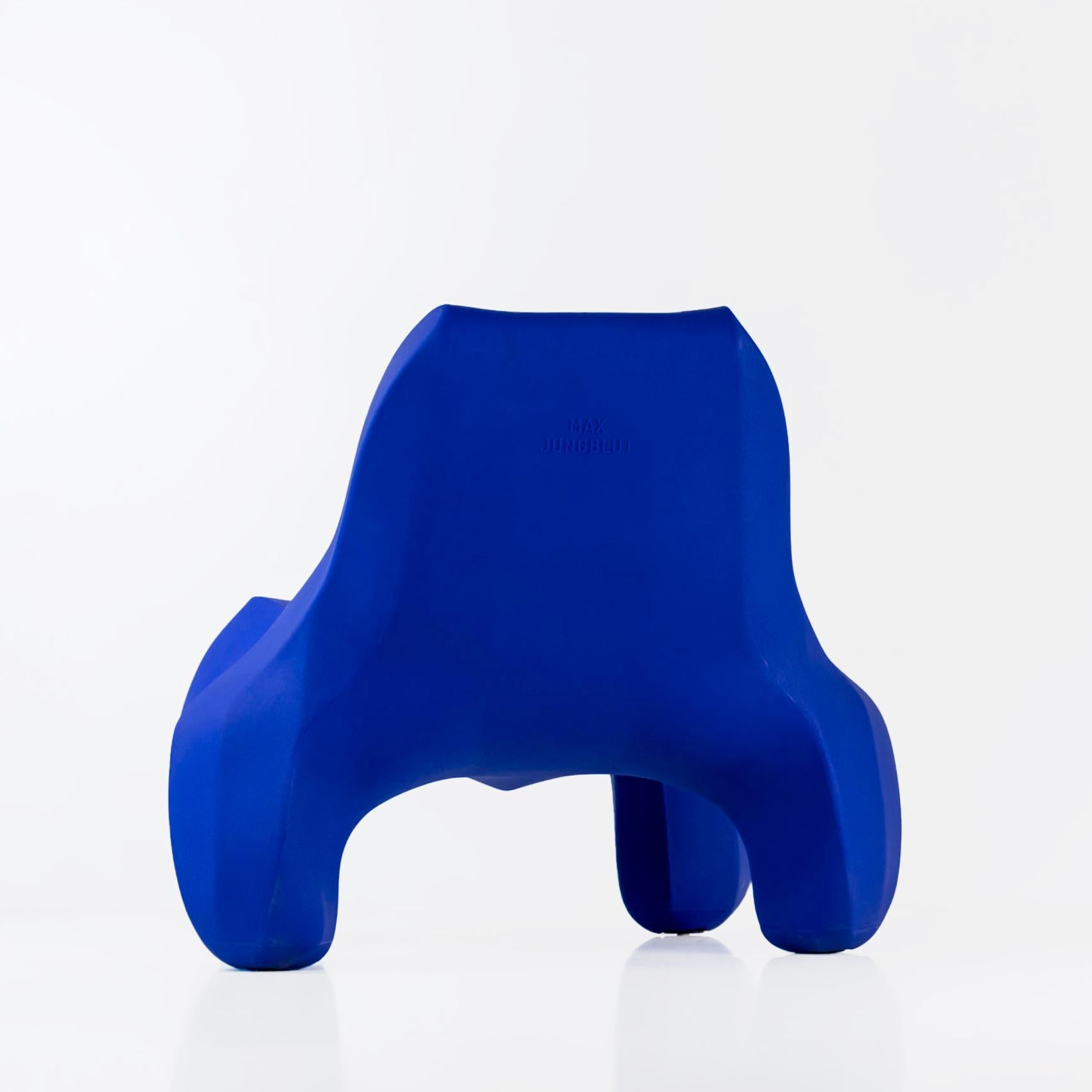 European Contemporary garden lounge Club Chair “Club 111” Outdoor, Colour Kobalt Blue For Sale