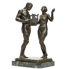 Harmonie, Sockel aus Bronze und grünem Marmor des 20. Jahrhunderts, nackter Mann und Frau mit Leier 