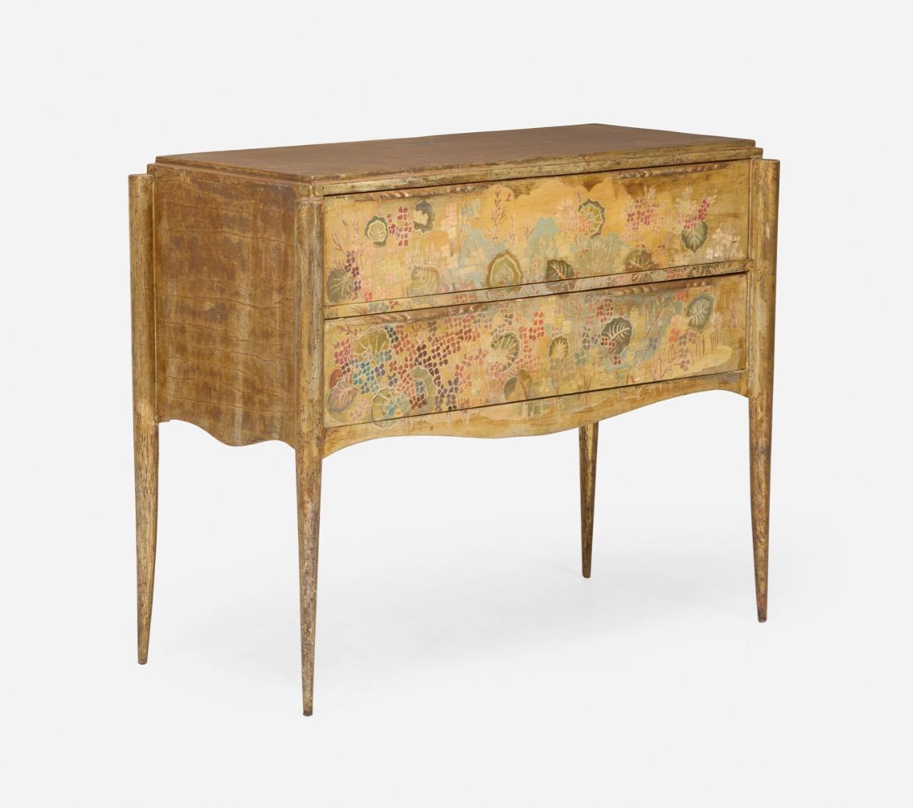 Americano Comò in foglia d'argento di Max Kuehne su gambe alte, con disegni floreali colorati, firmato in vendita