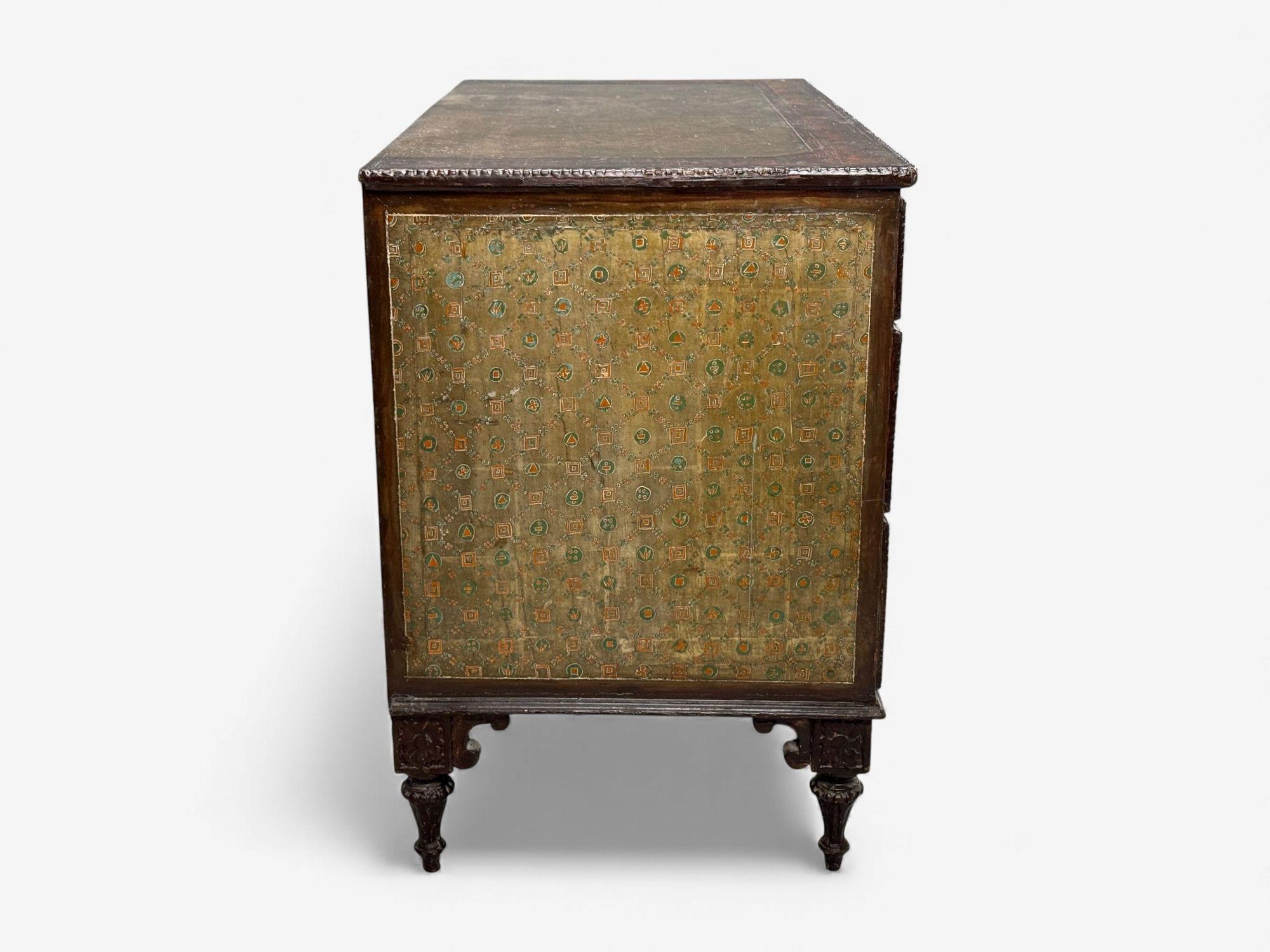 Max Kuehne, Commode in foglia d'argento, legno dipinto, raro, USA, anni '50 in vendita 5