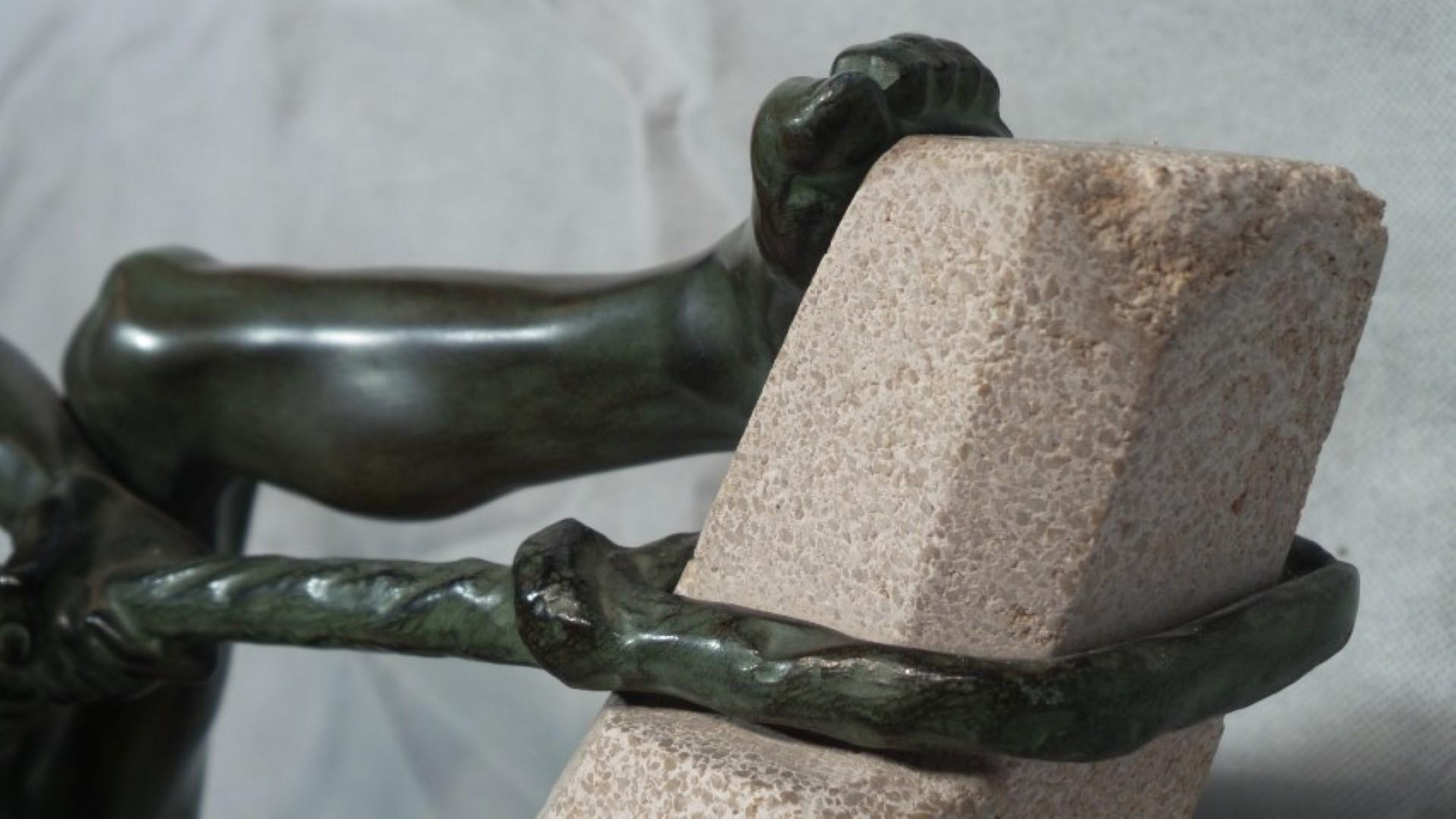 Early 20th Century Max Le Verrier Art Deco Male Sculpture the Struggle Signed circa 1930 Bronzed