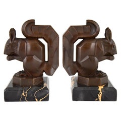 Max Le Verrier Art Deco Squirrel Bookends Brown Patina Marble Base, France, 1930