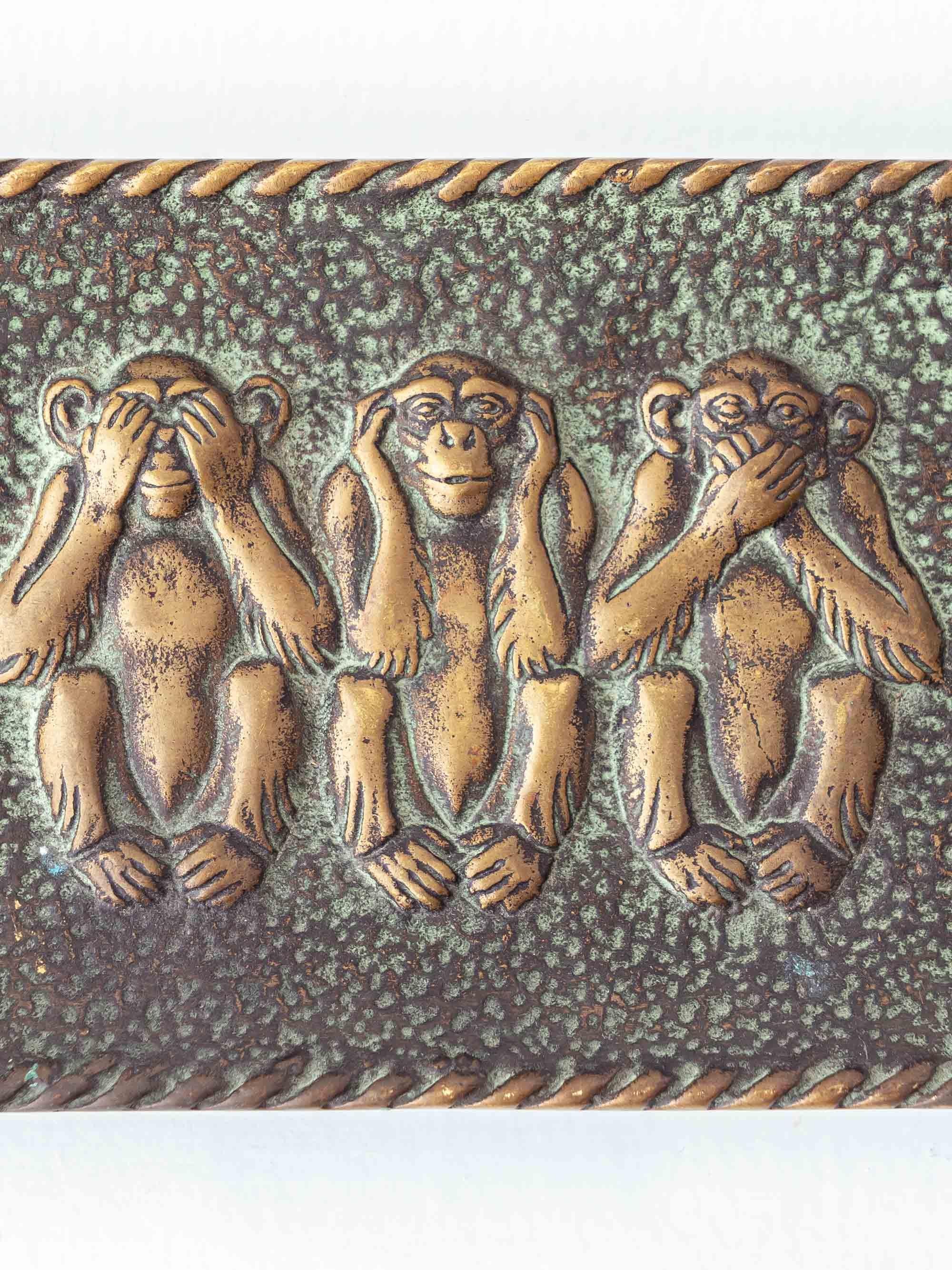 Max Le Verrier French Art Deco Bronze Vide-Poche, Three Wise Monkeys, 1930s For Sale 3