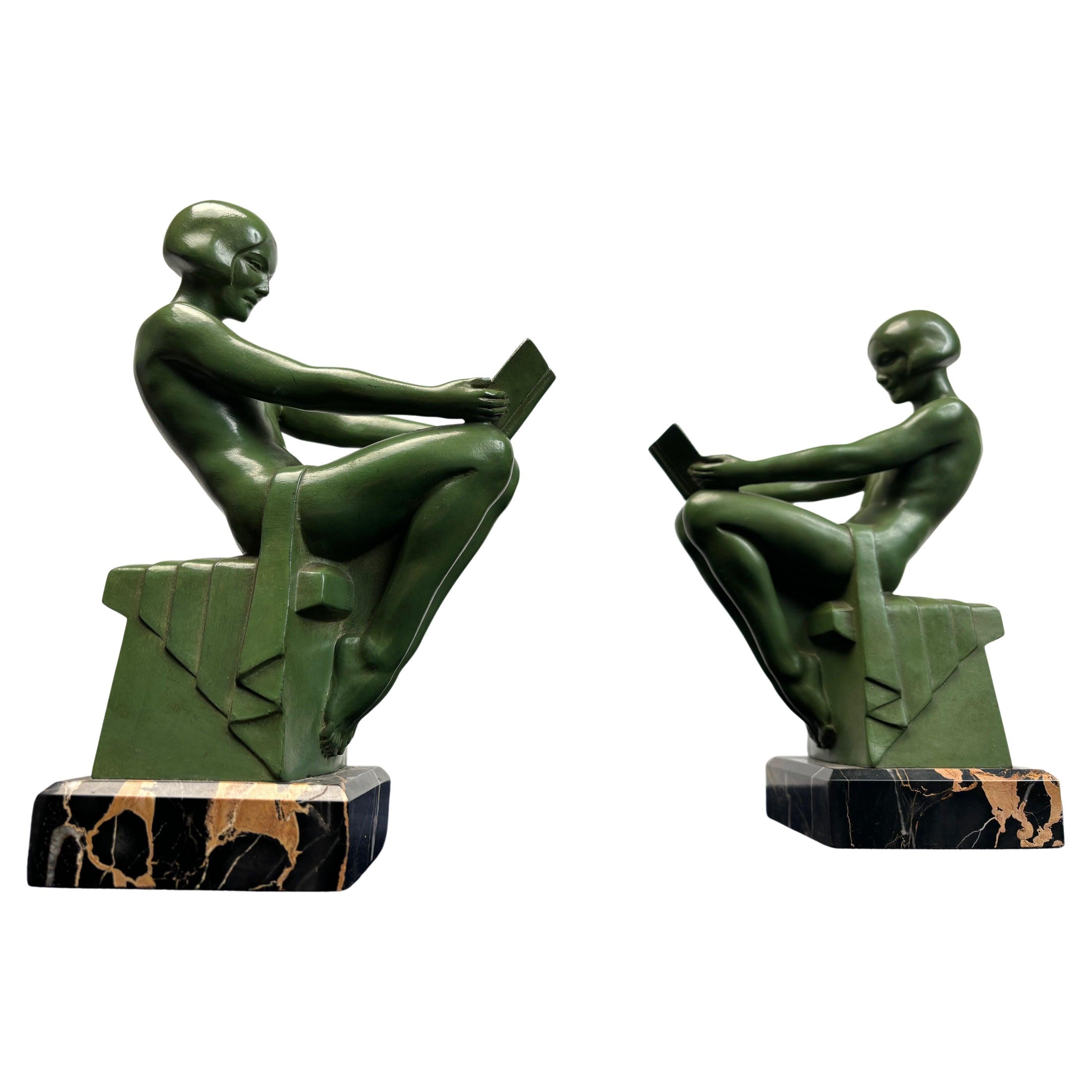 Max Le Verrier, Pair of Art Deco Sculptural Bookends, Paris circa 1925
