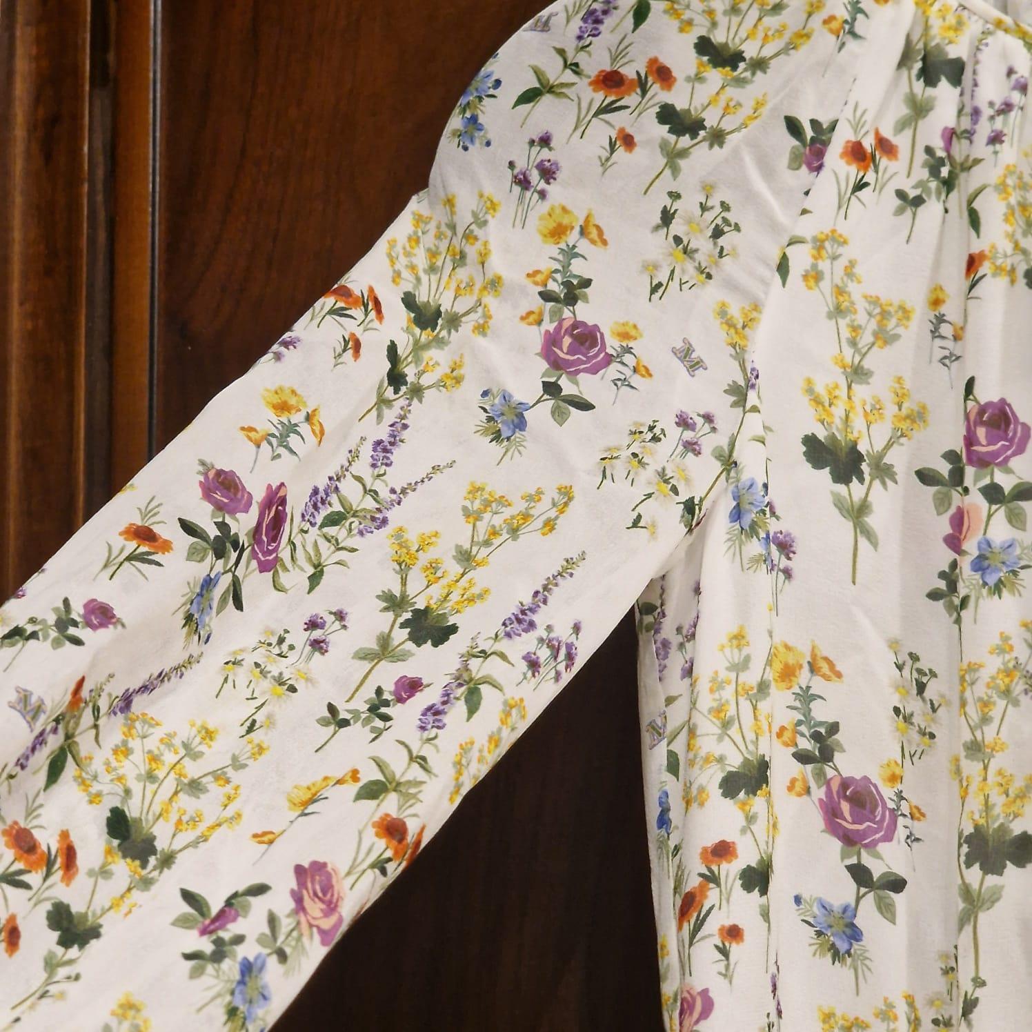 Max Marli  Abito in seta floreale lungo fino al pavimento  Max Mara è realizzato in organza di seta in vendita 9