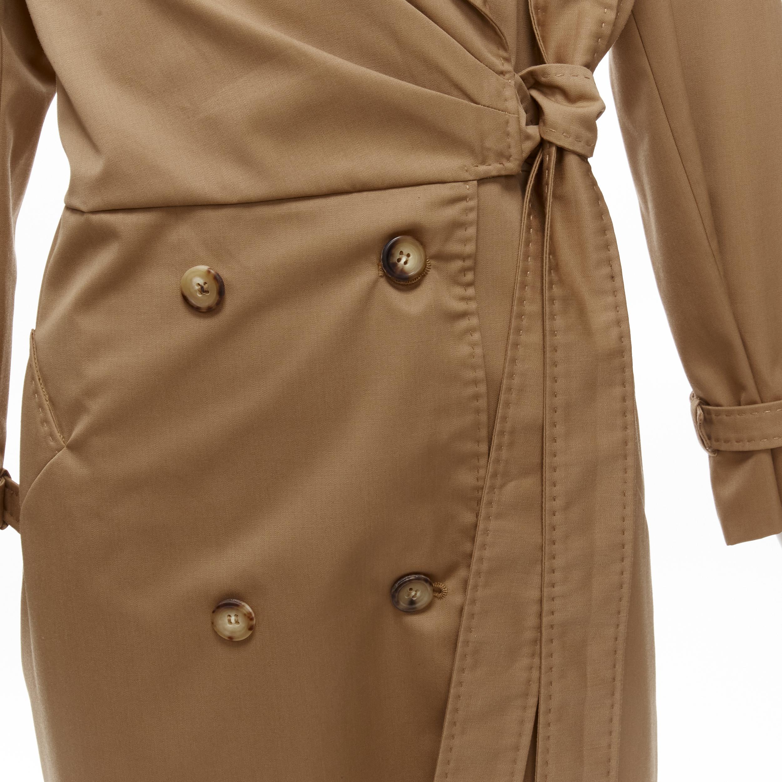 MAX MARA 100% virgin wool tan wrap tie trench coat dress IT42 M
Reference: TGAS/D00281
Brand: Max Mara
Material: Virgin Wool
Color: Tan Brown
Pattern: Solid
Closure: Wrap Tie
Lining: Khaki Fabric
Extra Details: Wrap tie and buttons closure. Fitted