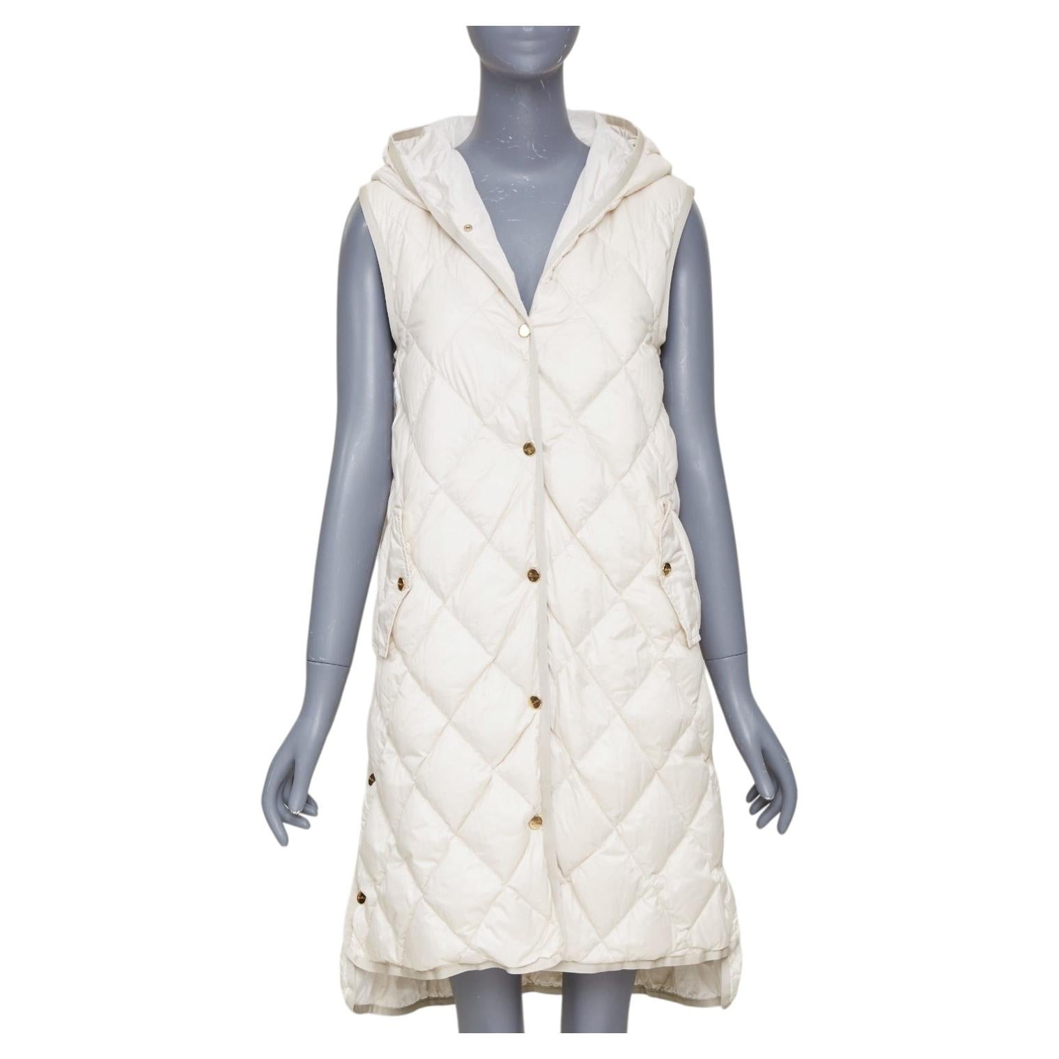 MAX MARA 2023 THE CUBE Sisoft diamond quilted hooded light winter vest IT36 XXS For Sale