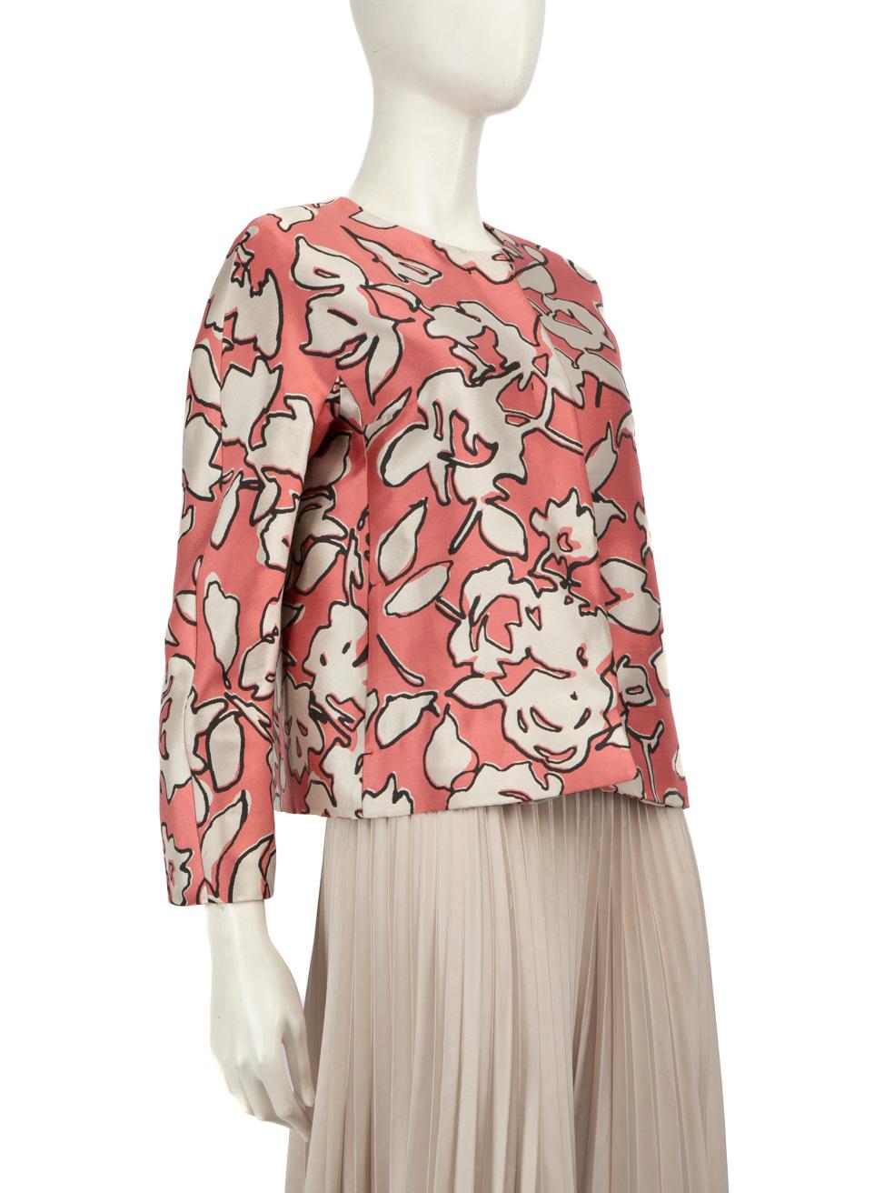 CONDITION is Good. Minor wear to jacket is evident. There is a mark along the middle right area. There is a pluck to the weave further across on the right side on this used Max Mara designer resale item.
  
  
  
  Details
  
  
  Multicolour- pink,