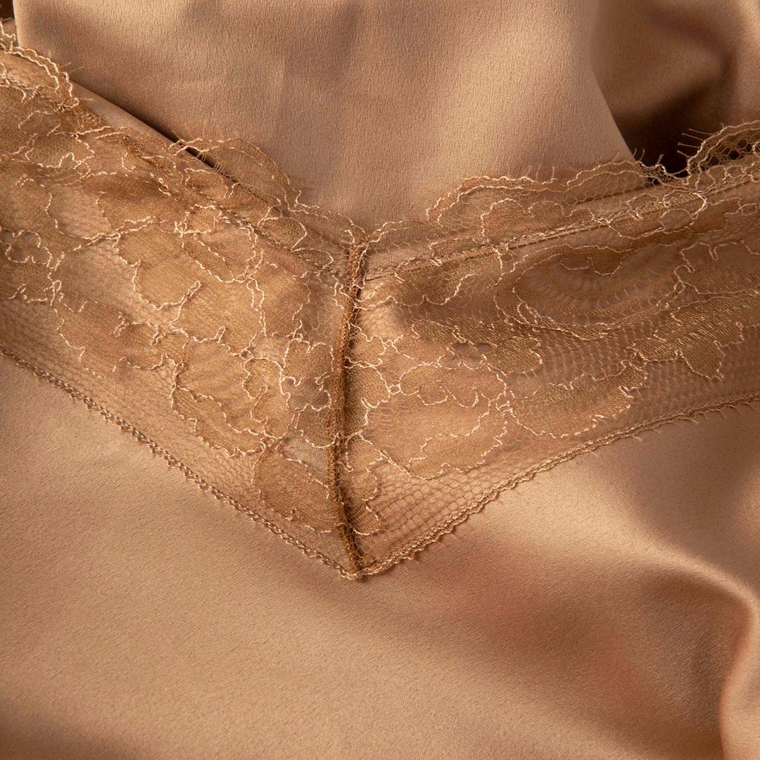 Max Mara Set canotta e pantaloni beige taglia S In condizioni buone a London, GB